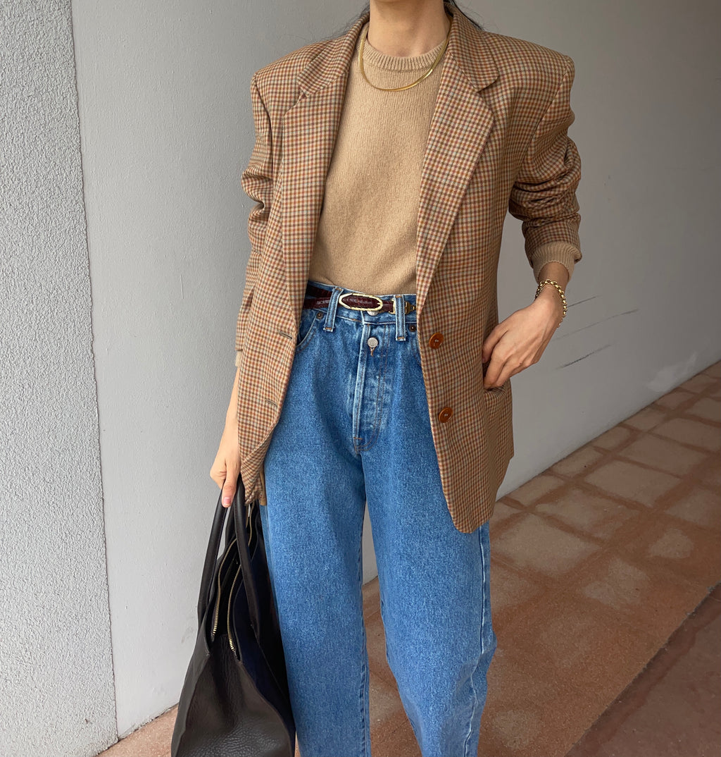I drive my children to school blazer