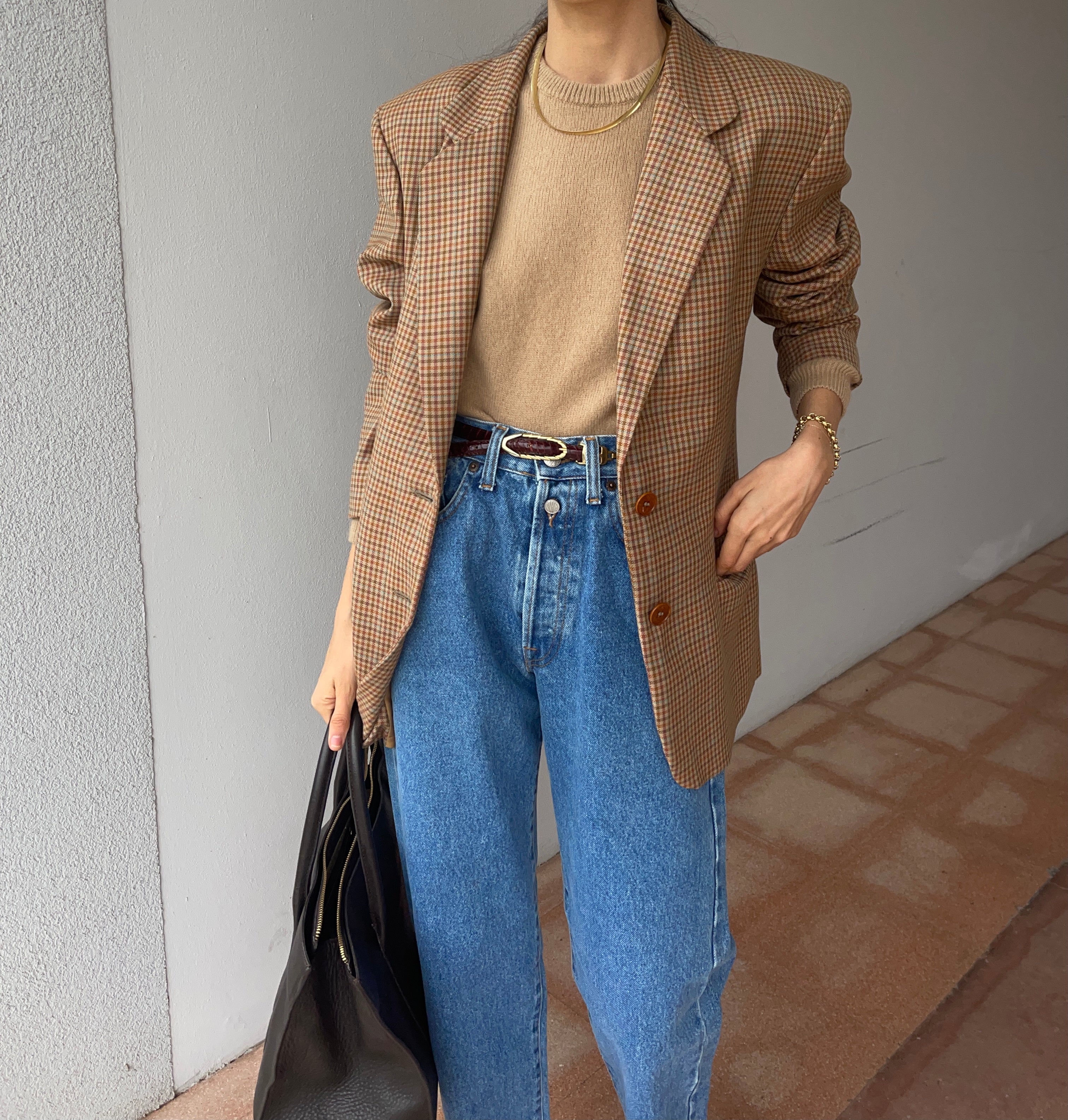 I drive my children to school blazer