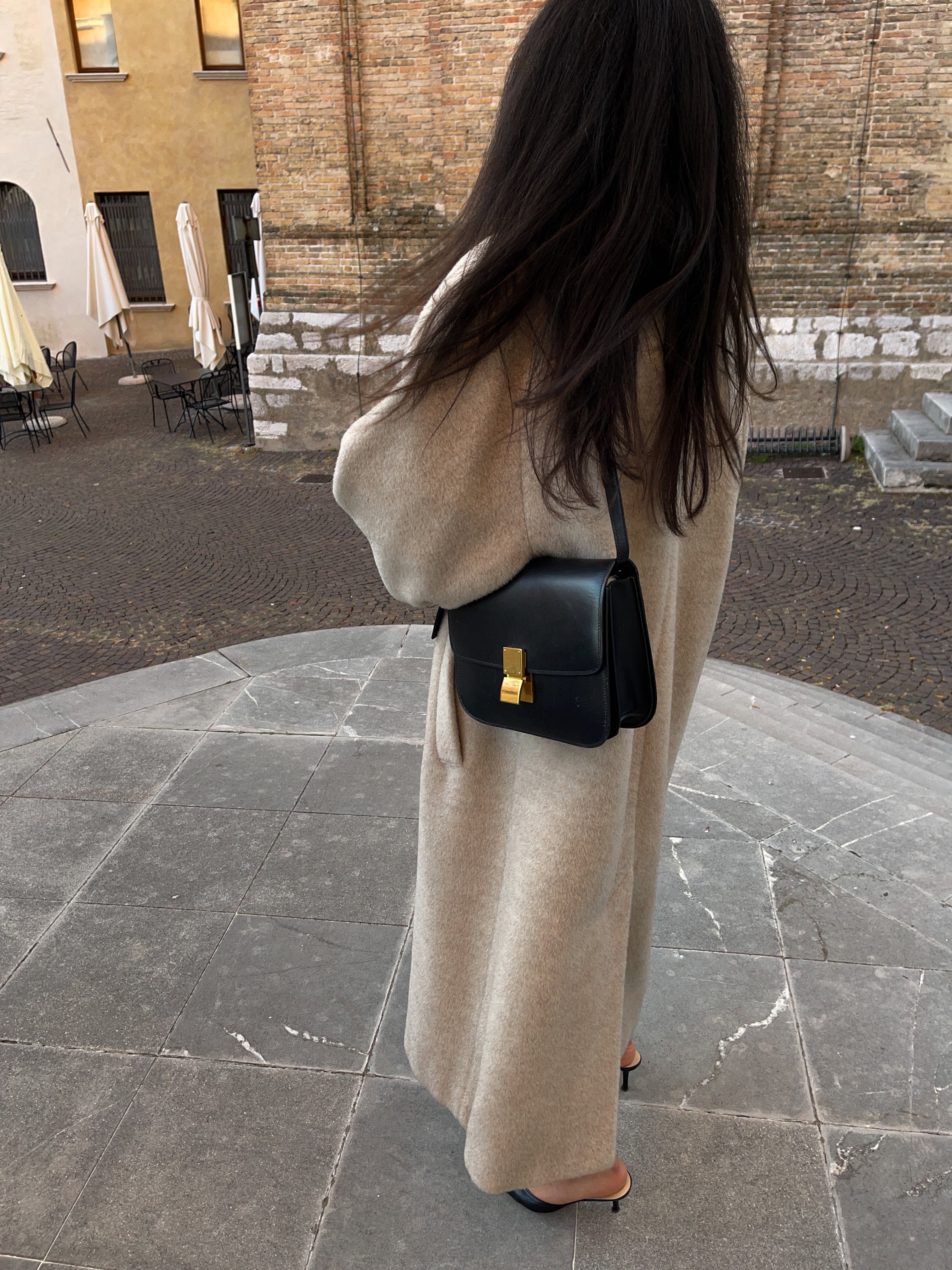 Lama coat