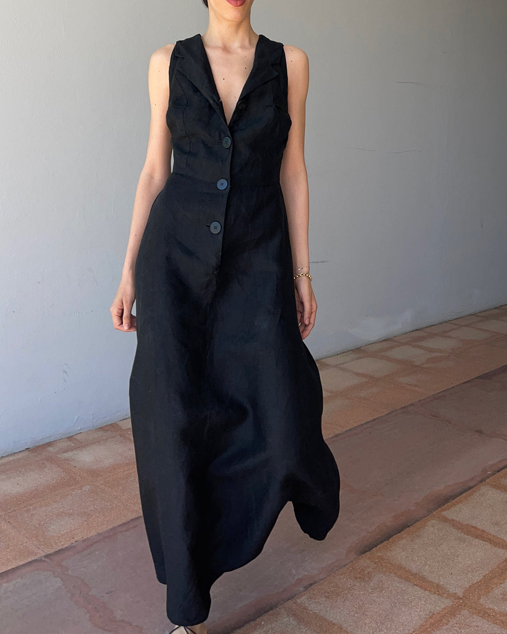 100 linen black dress