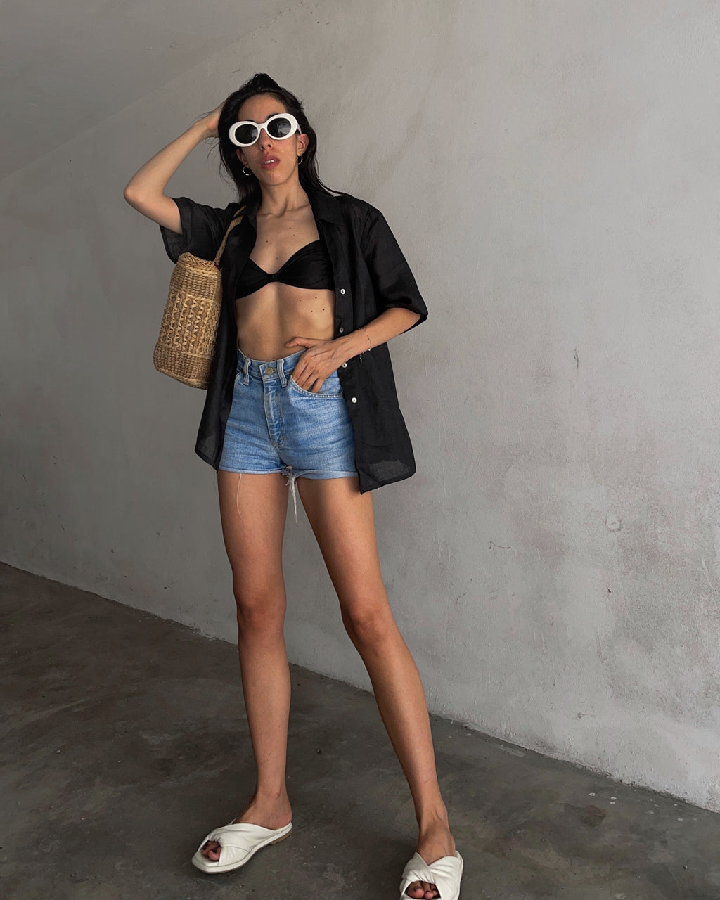 Black linen boxy shirt