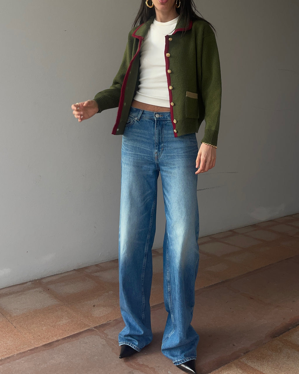100 wool cropped cardigan
