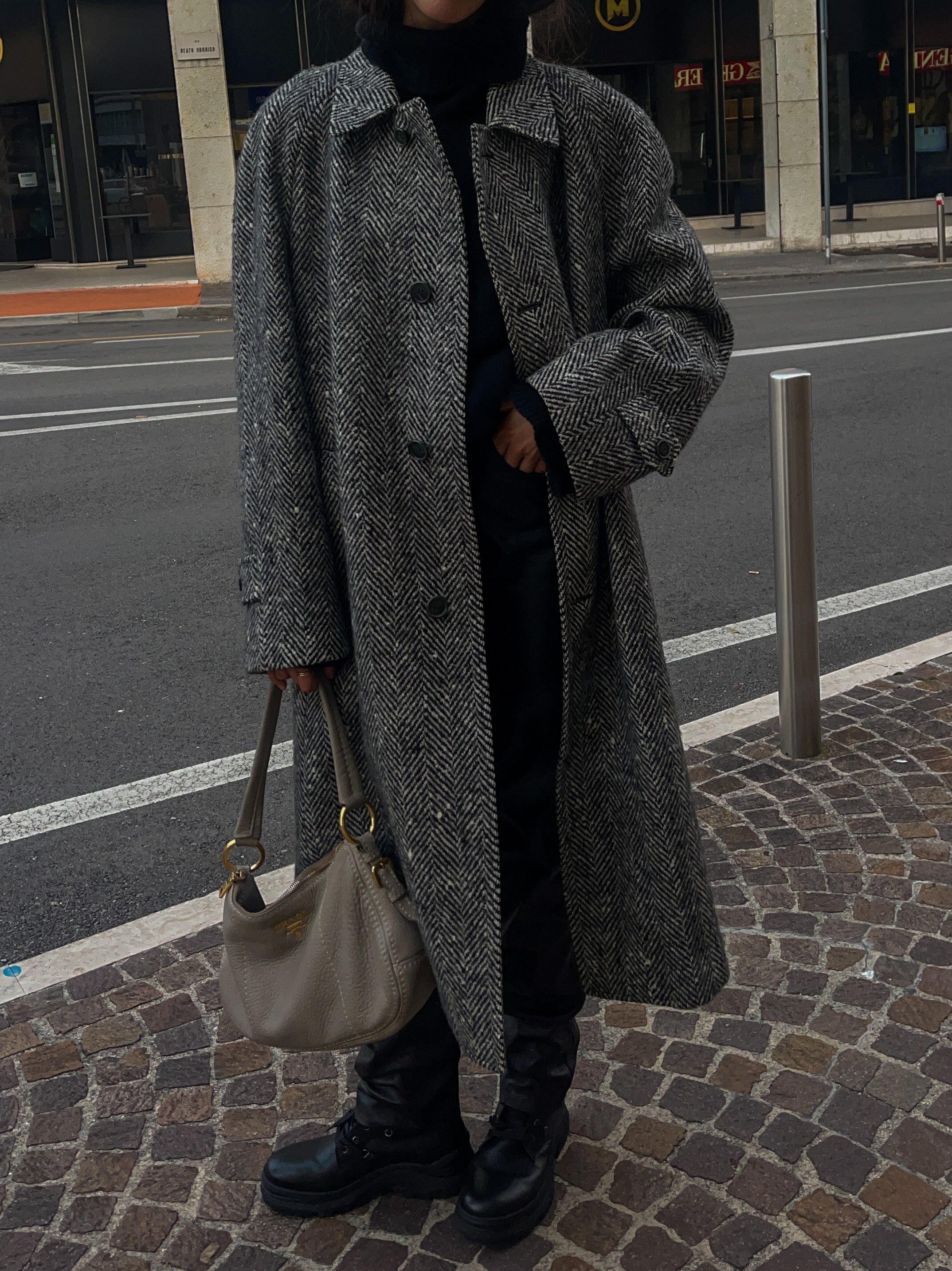 Cappotto spigato lana