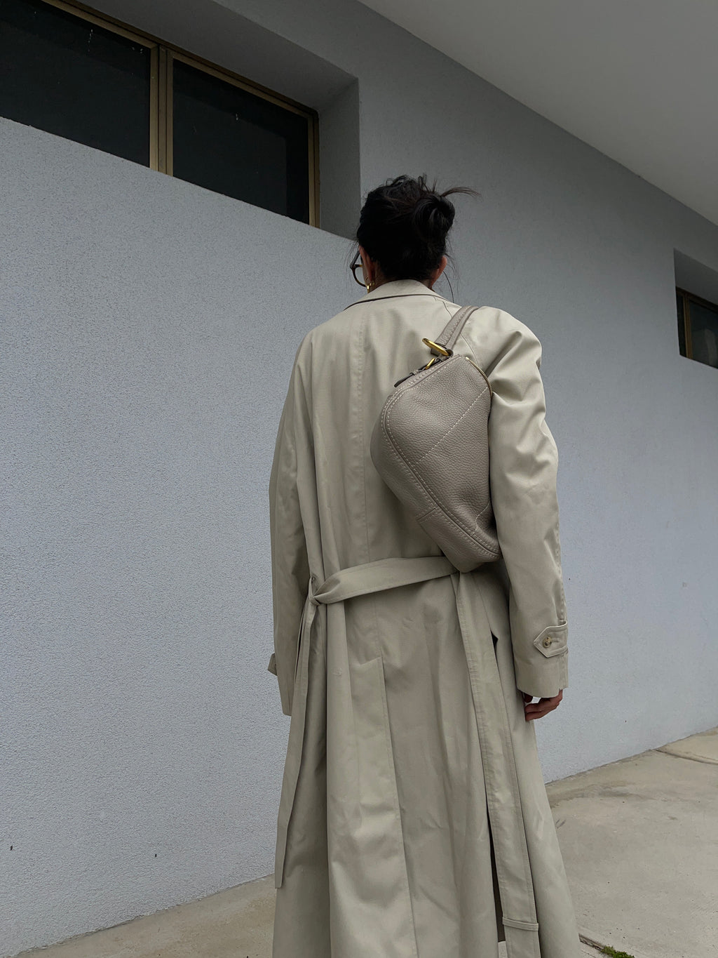 Vintage beige  trenchcoat