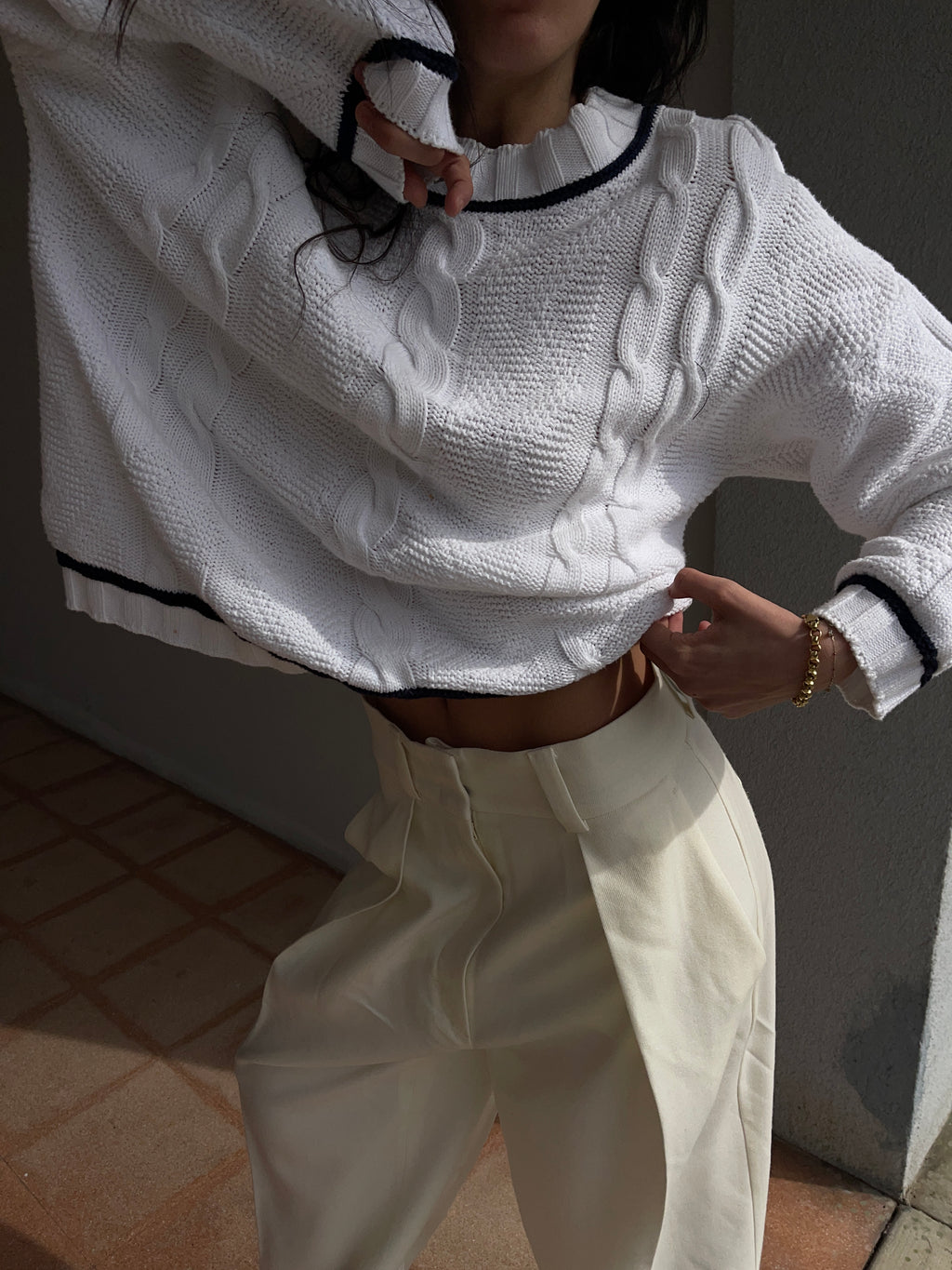 White jumper