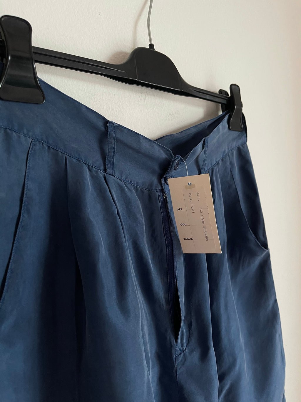 BERMUDA SILK