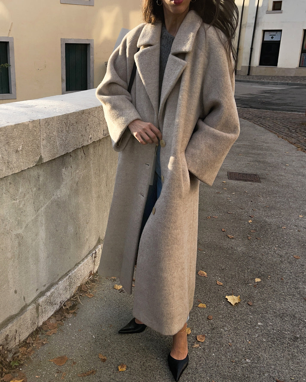 Lama coat