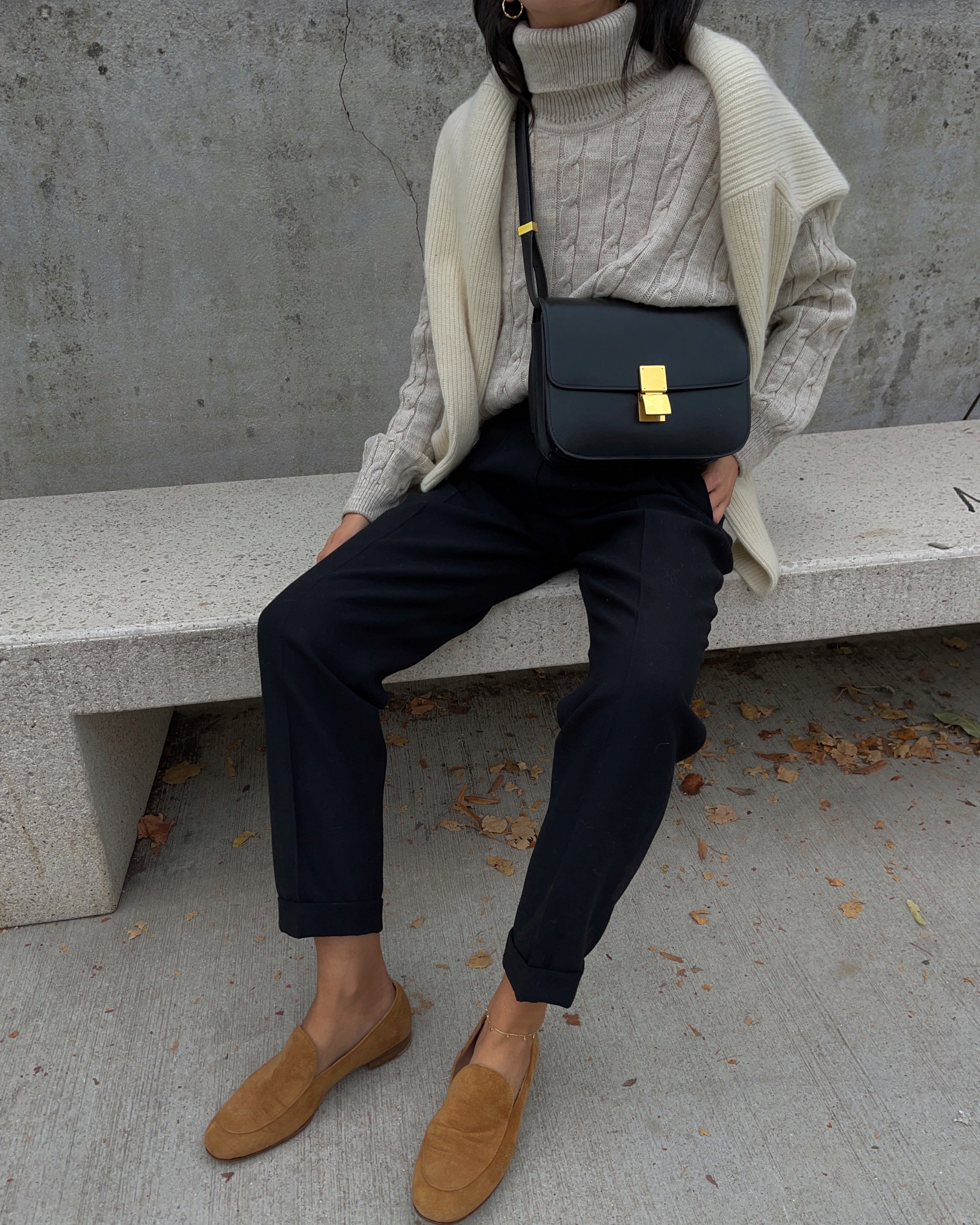 Cable knit beige jumper
