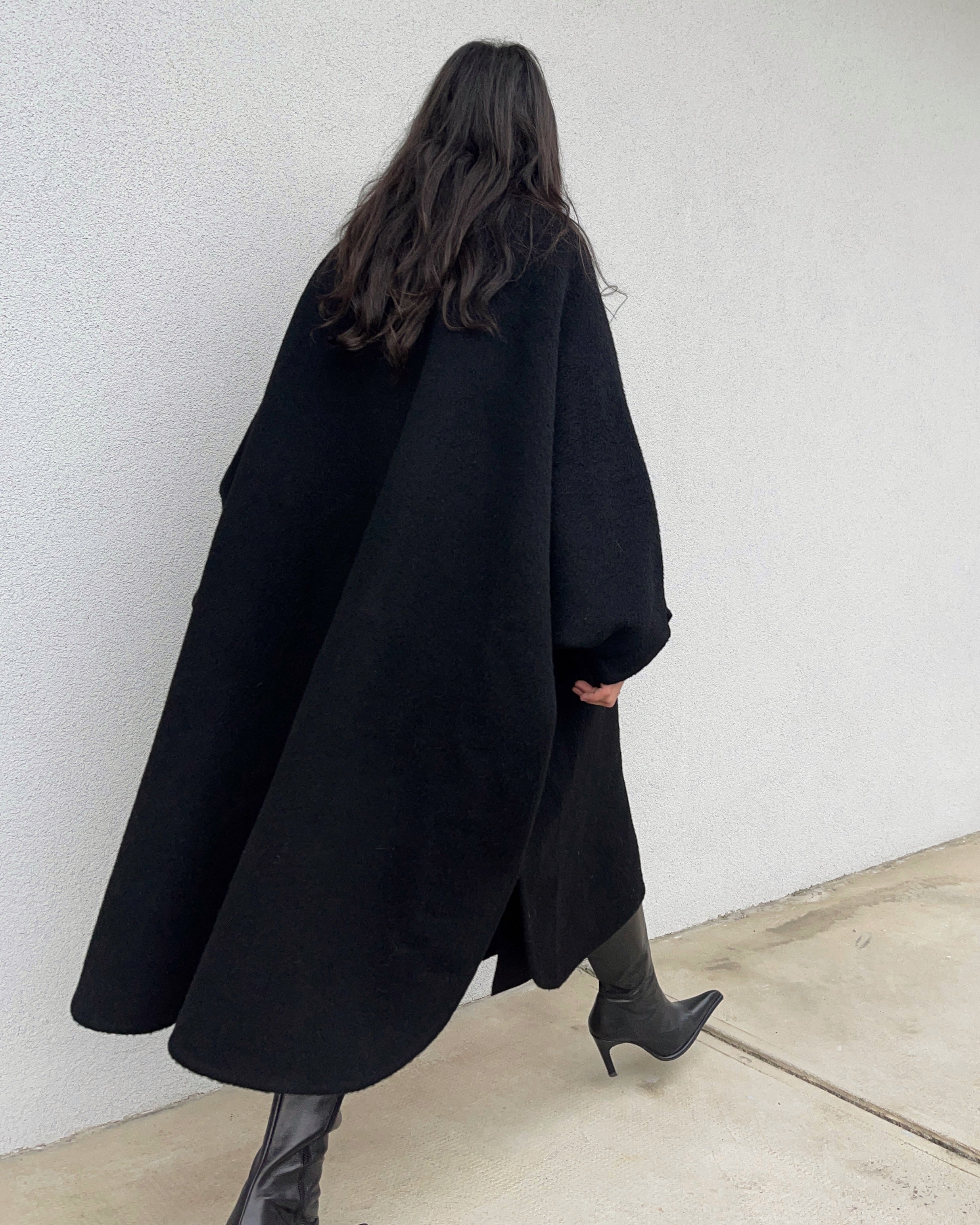 Morticia cape