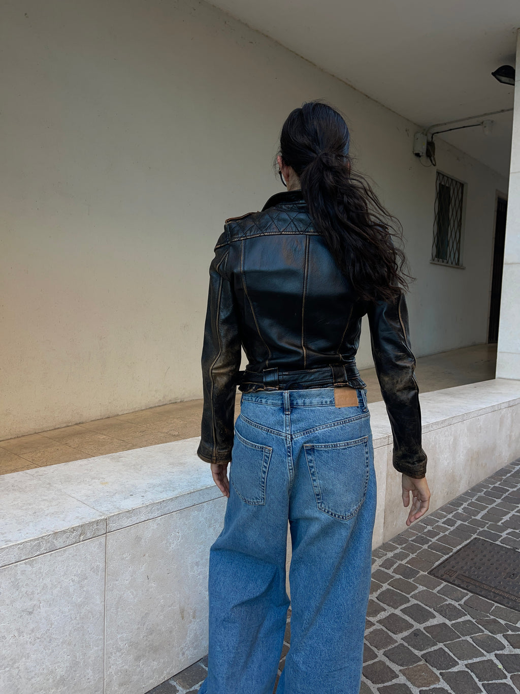 Extra petite leather chiodo