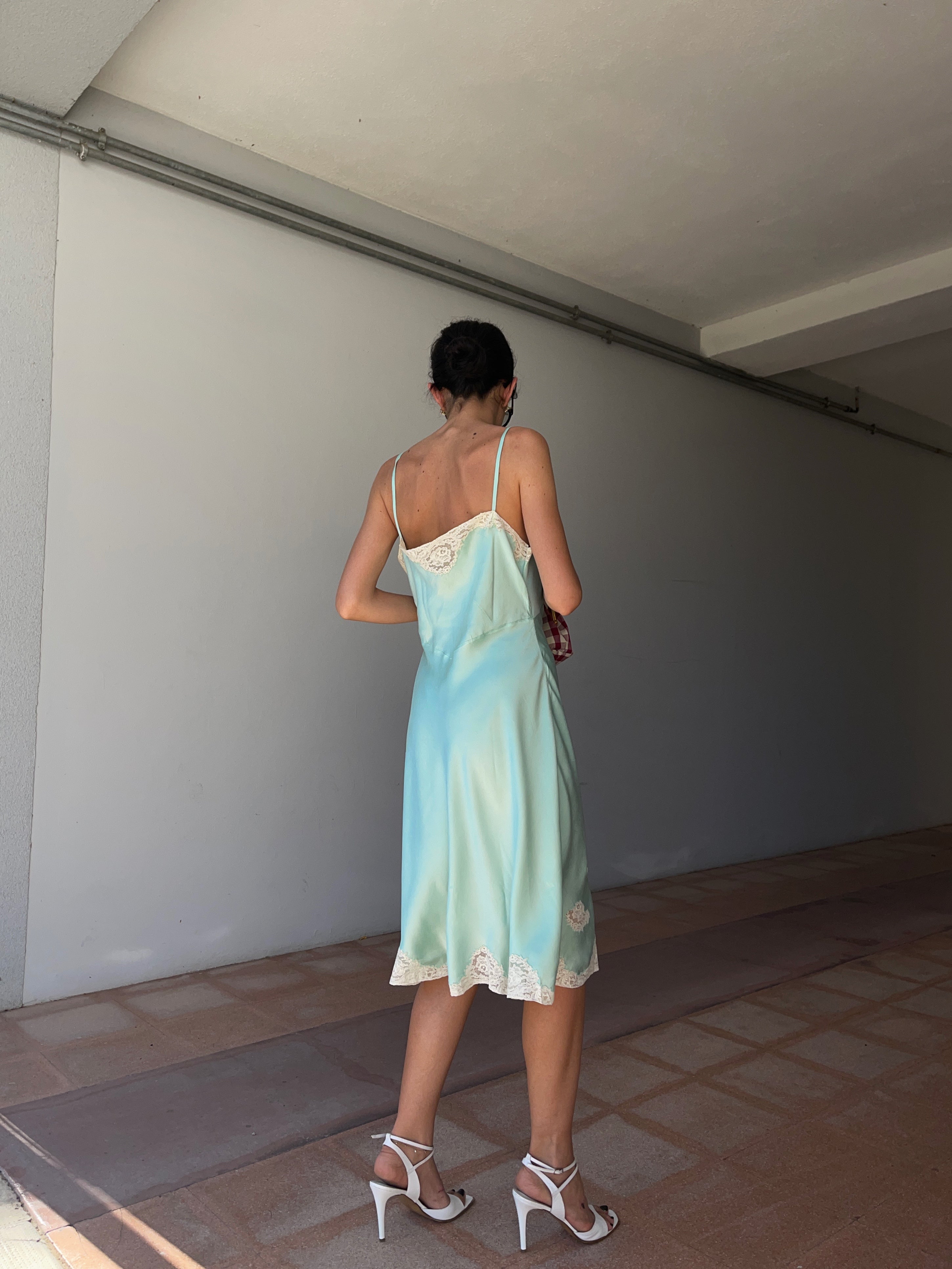 100 silk dress