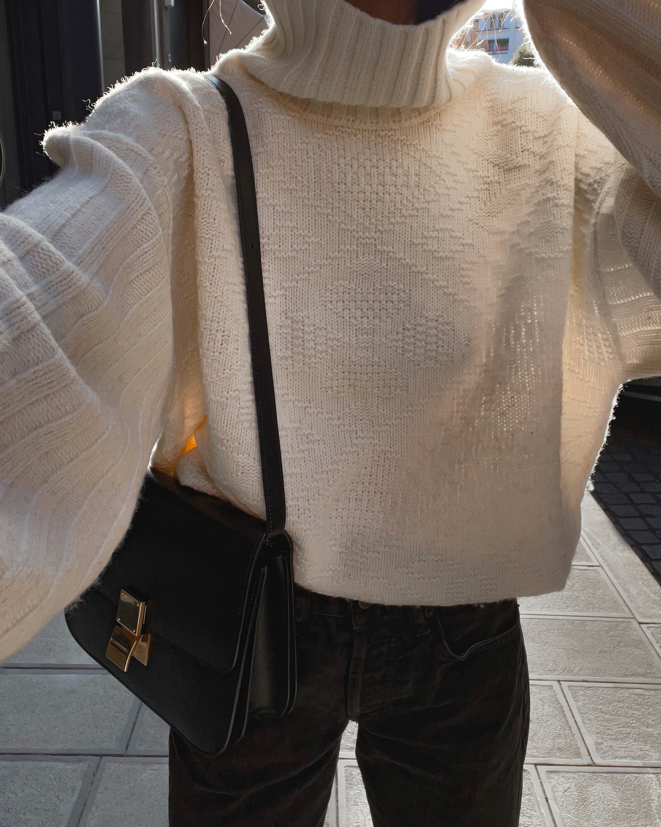 White jumper