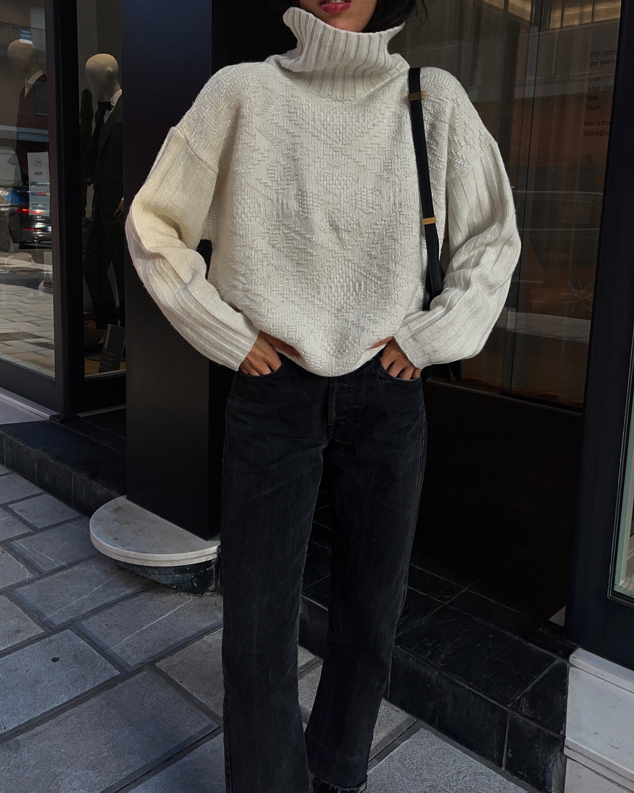 White jumper