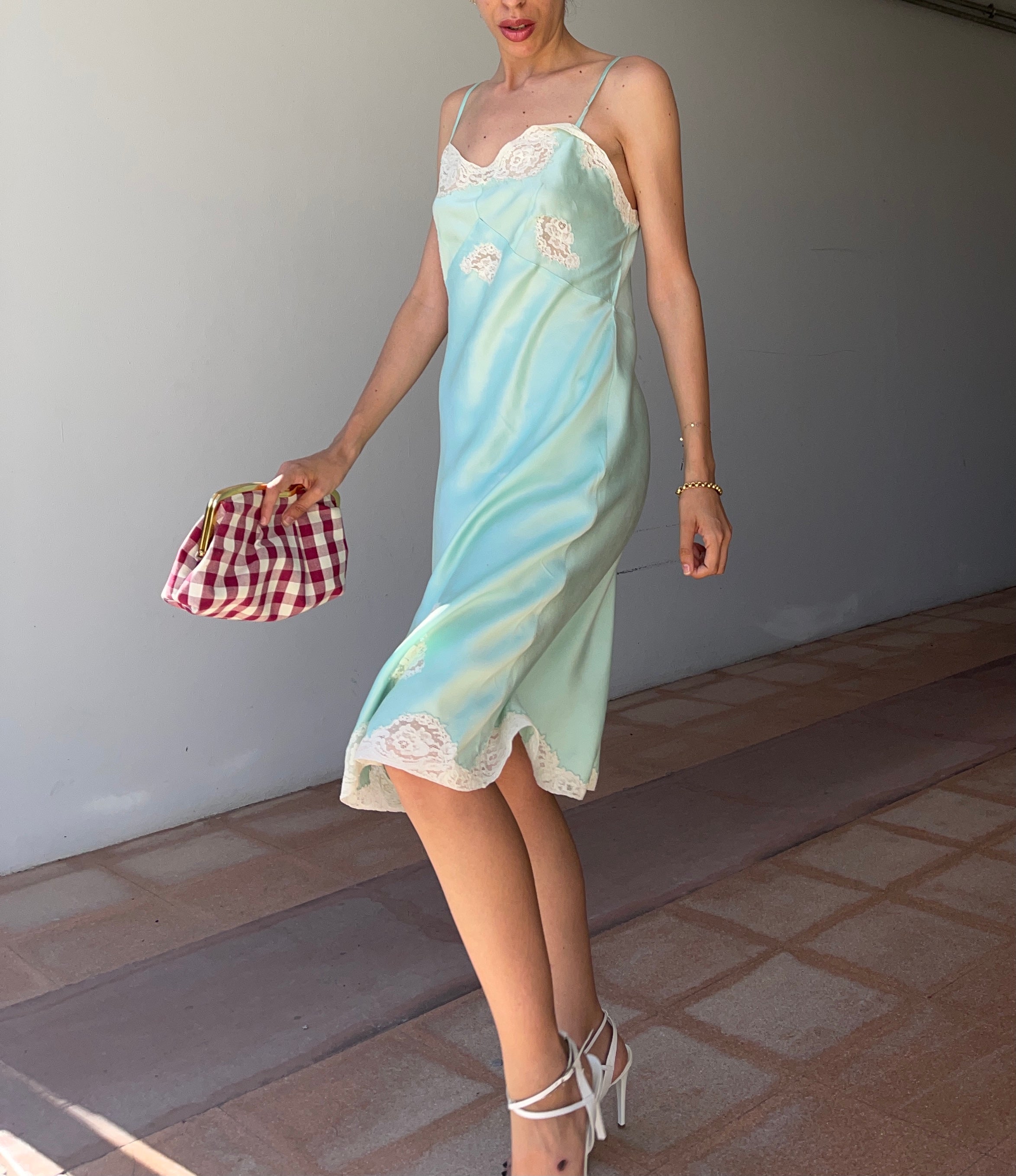 100 silk dress