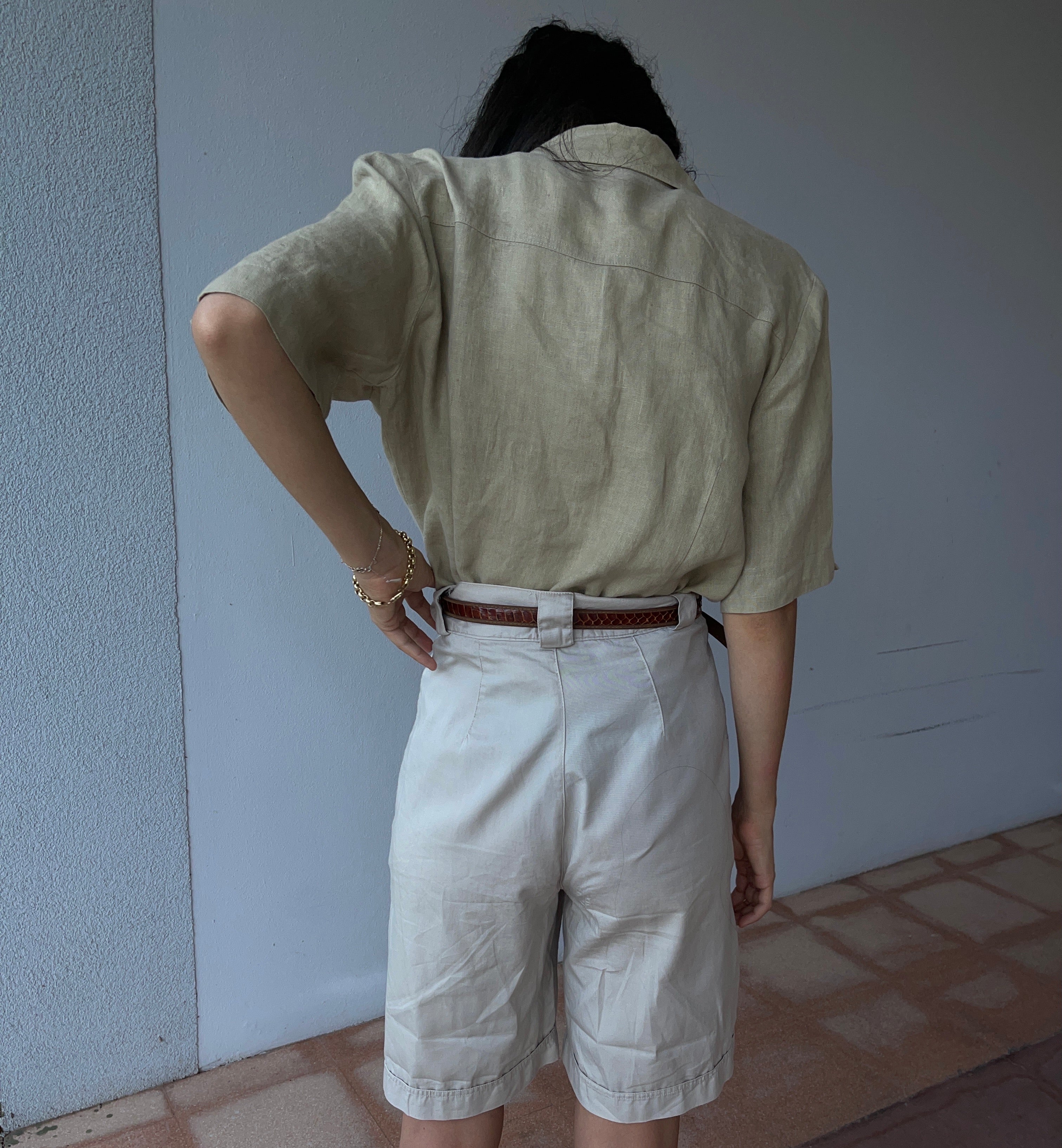 Bermuda beige safari