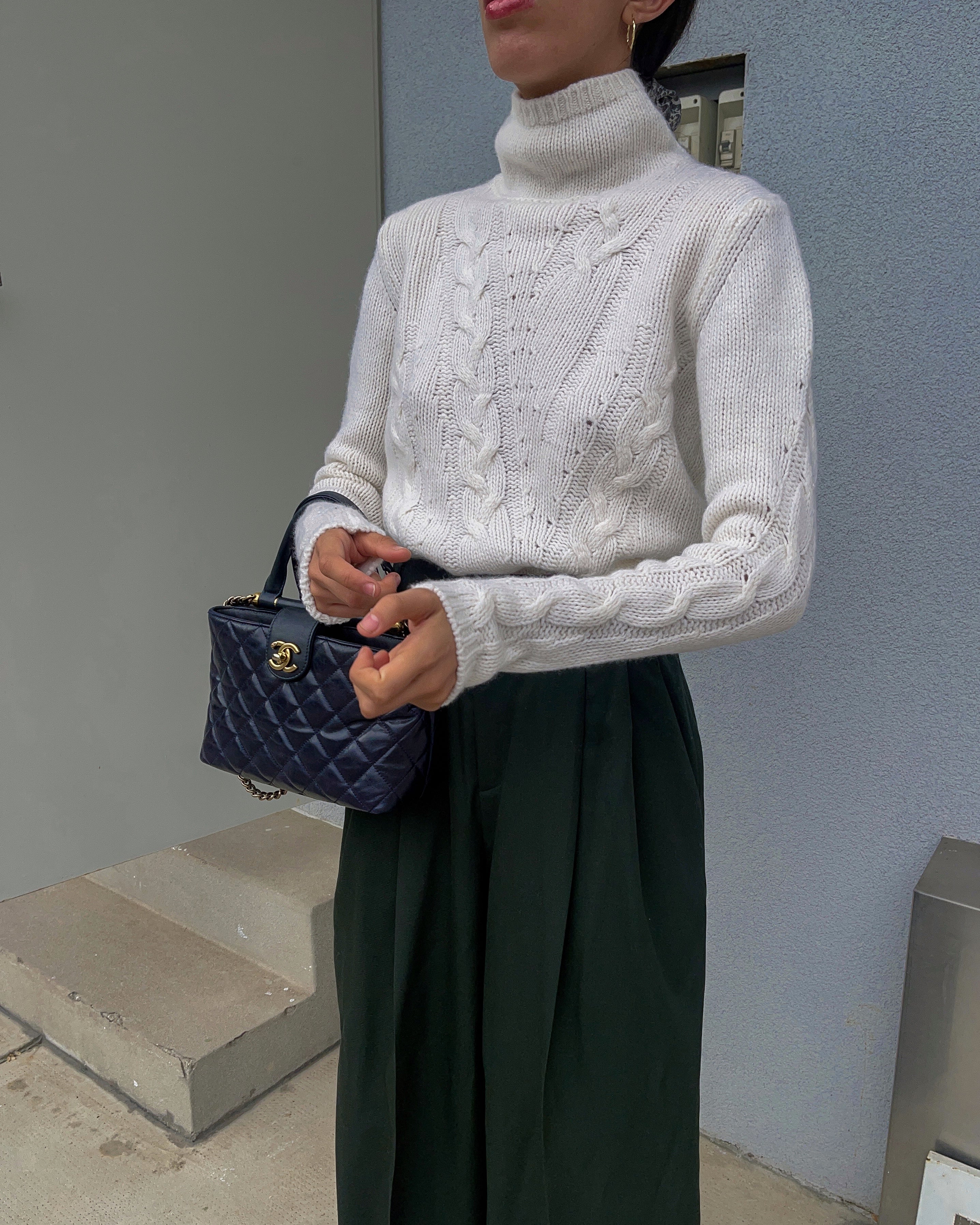 White wool jumper