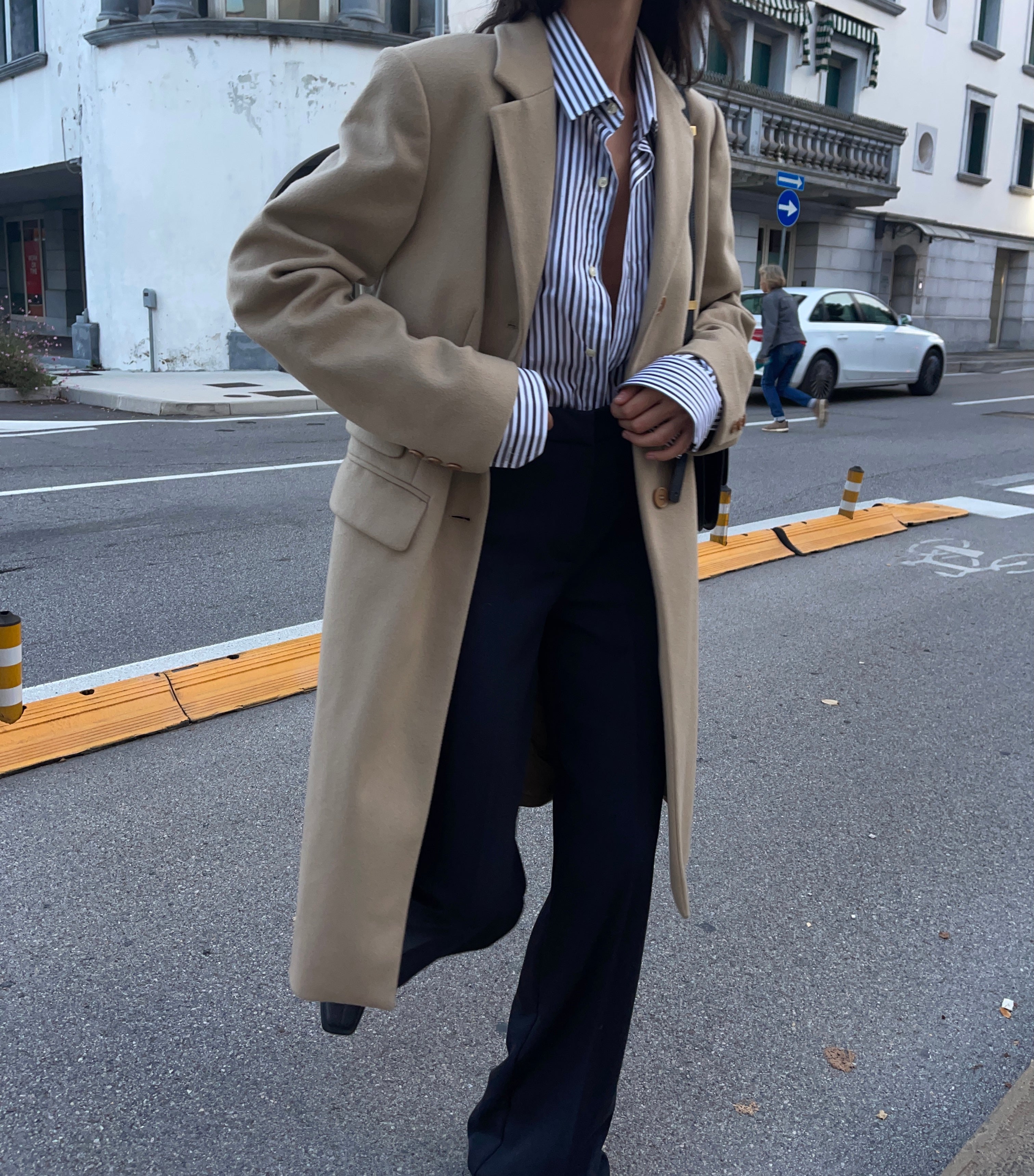 Beige wool classic coat