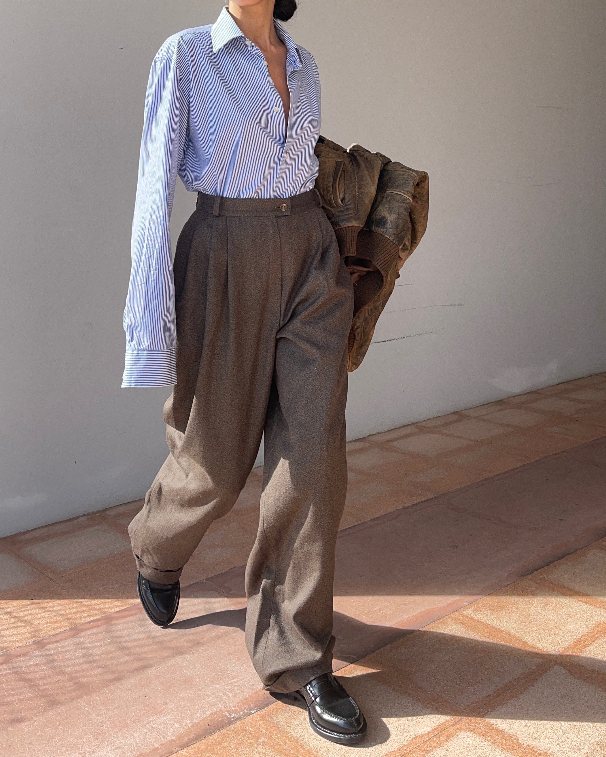 wide leg pleated trousers