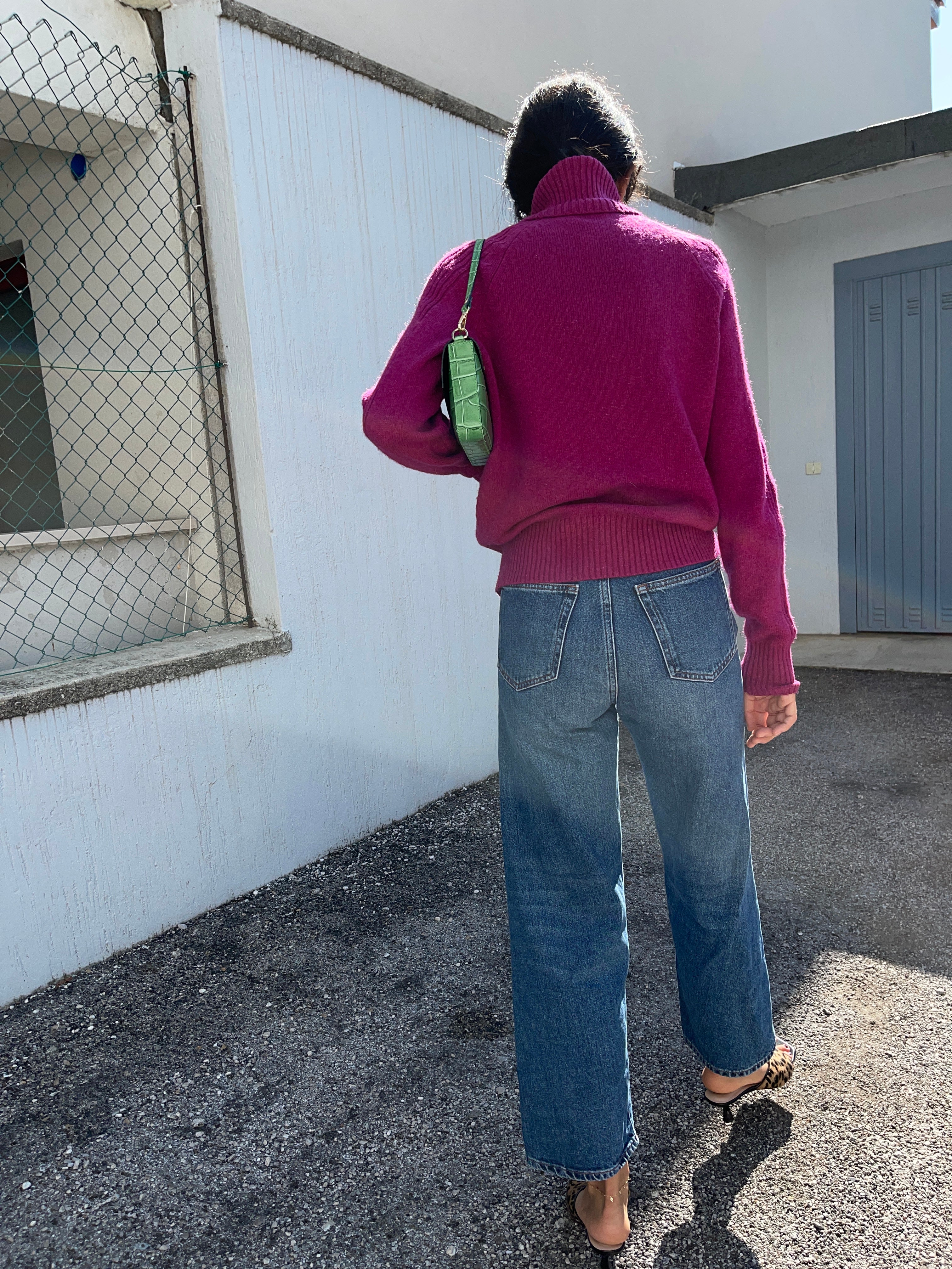Magenta pullover