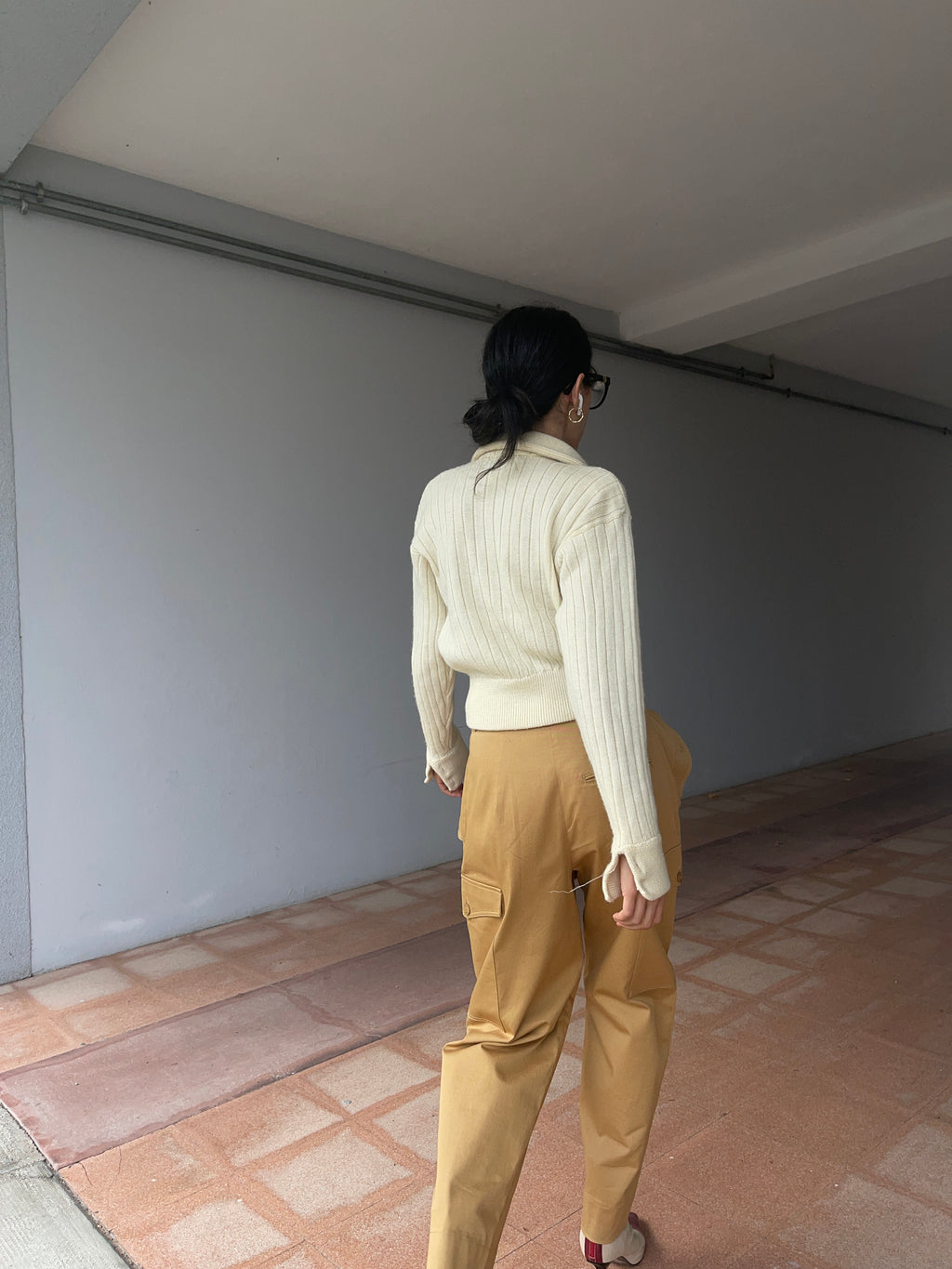 Thick wool cardigan