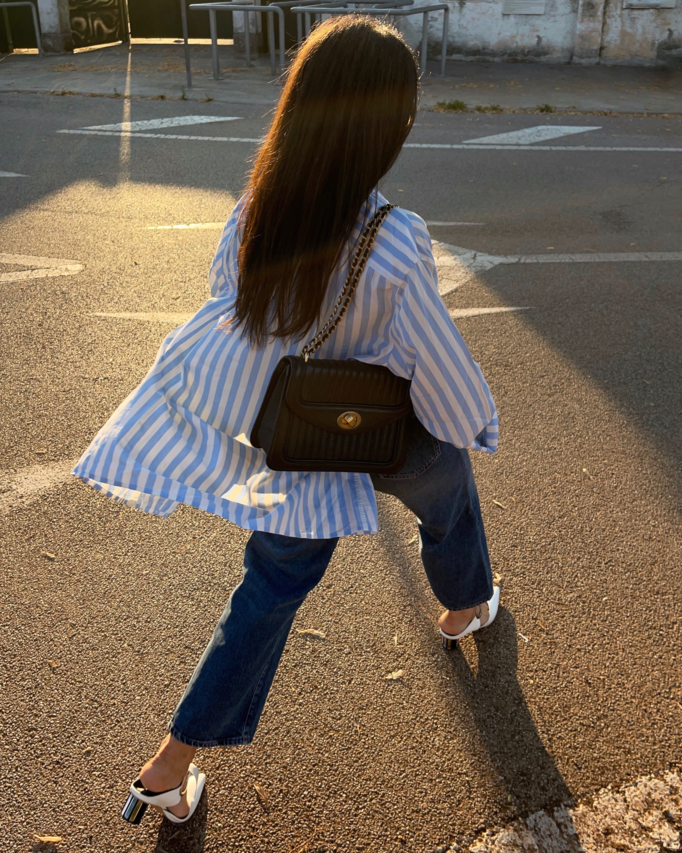 Camicia a righe azzurre
