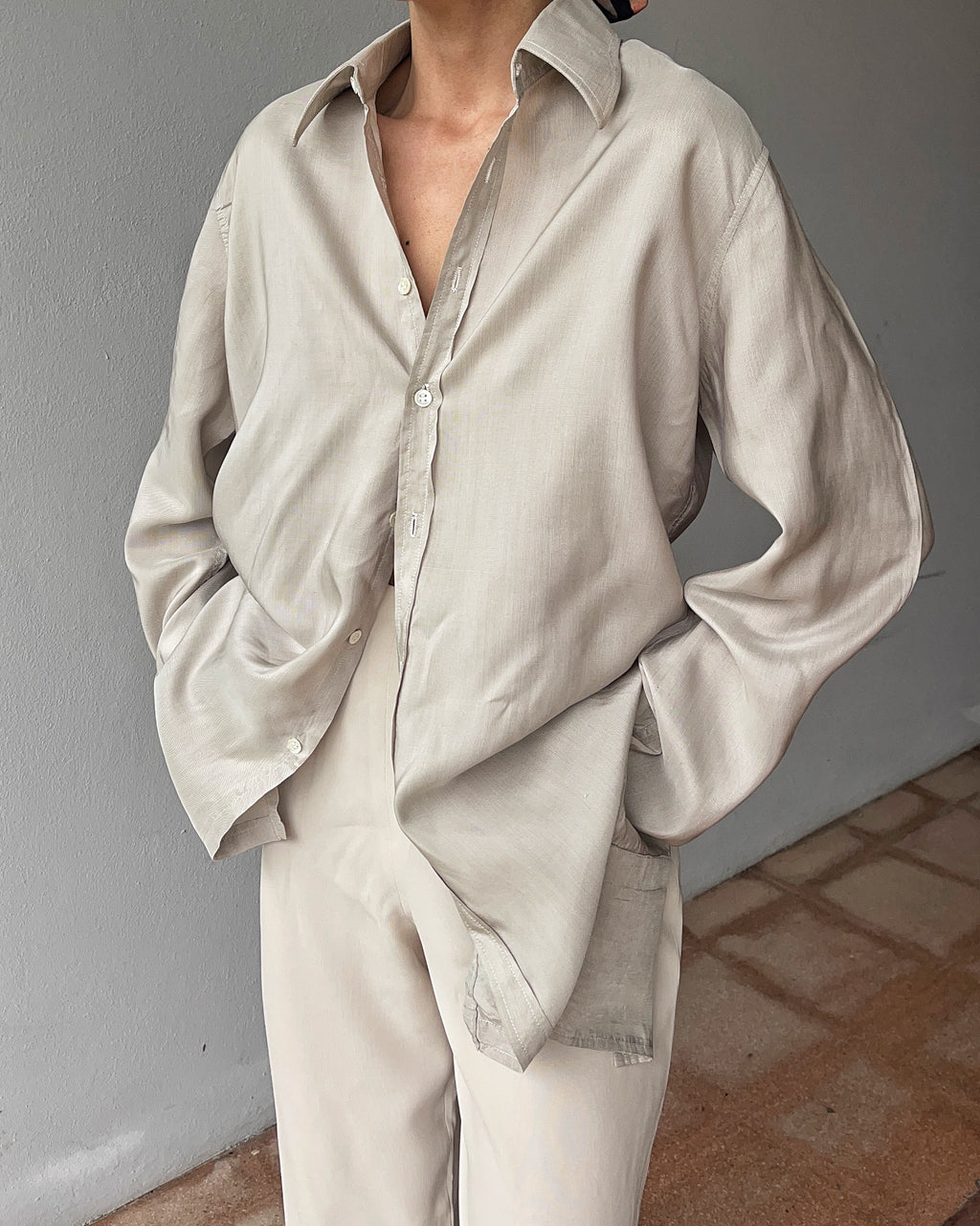 100 silk minimal shirt