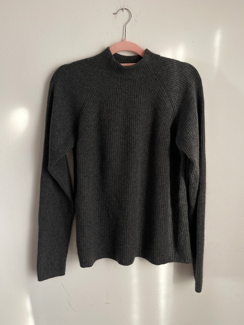 Grey cashmere jumper