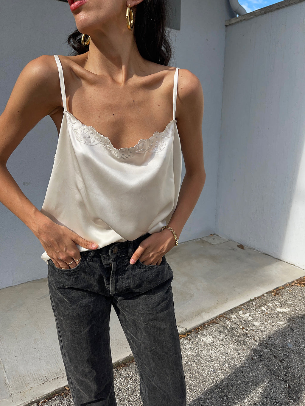 100 liquid silk singlet