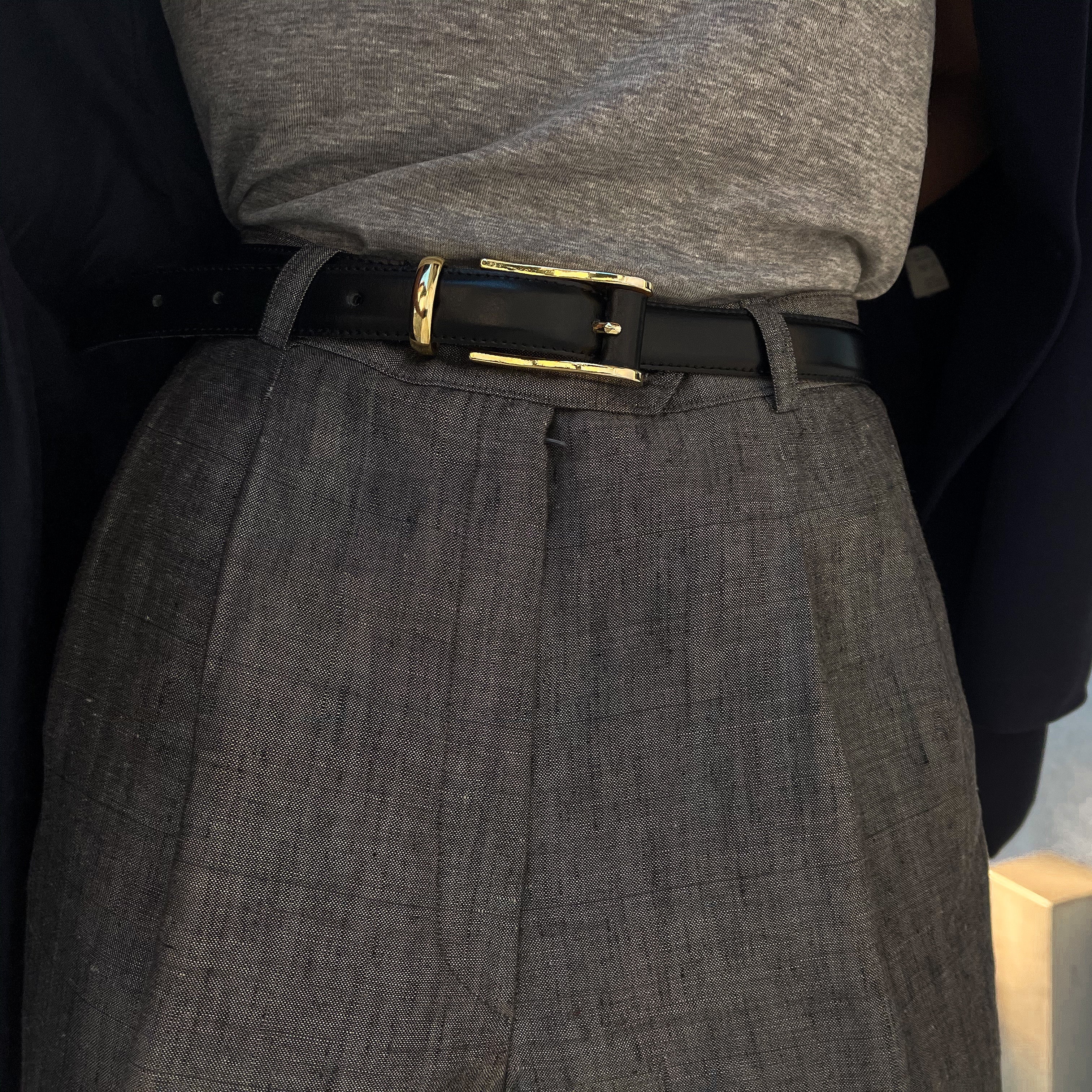 Tapered pants