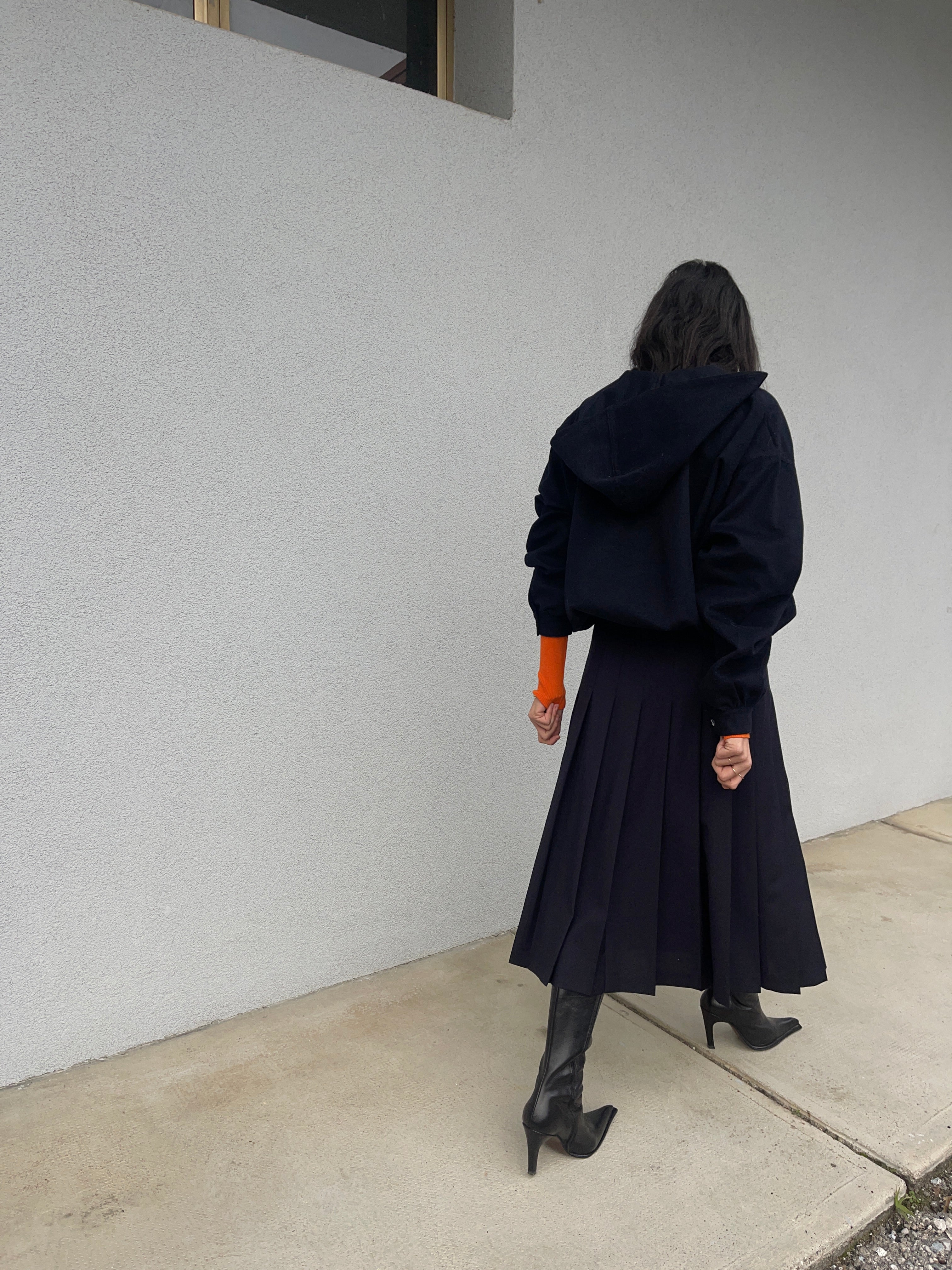 Blue wool skirt*