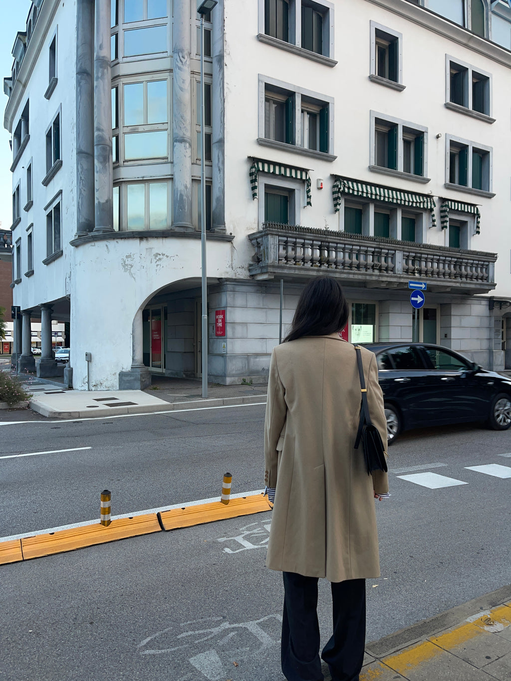 Beige wool classic coat