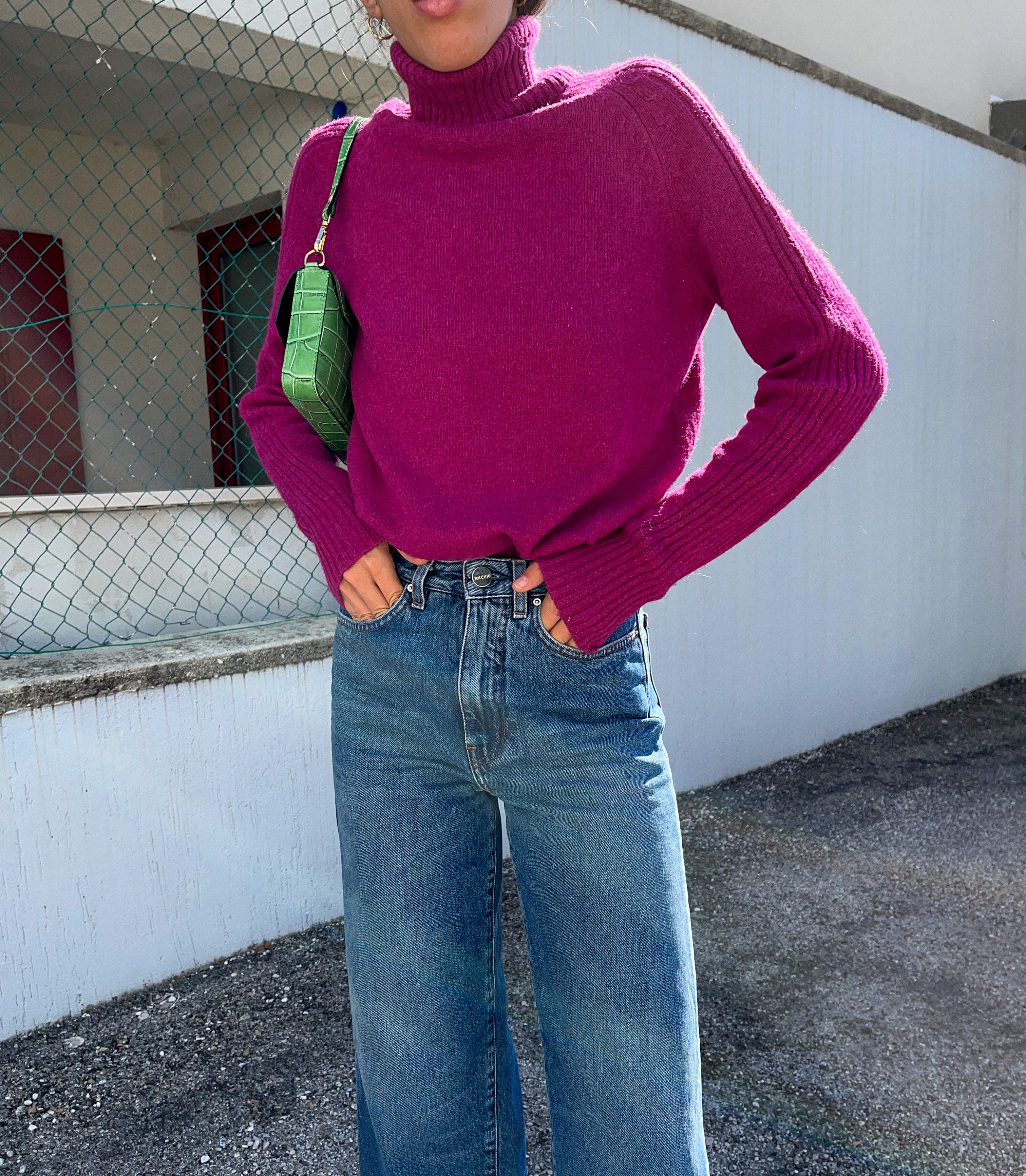 Magenta pullover