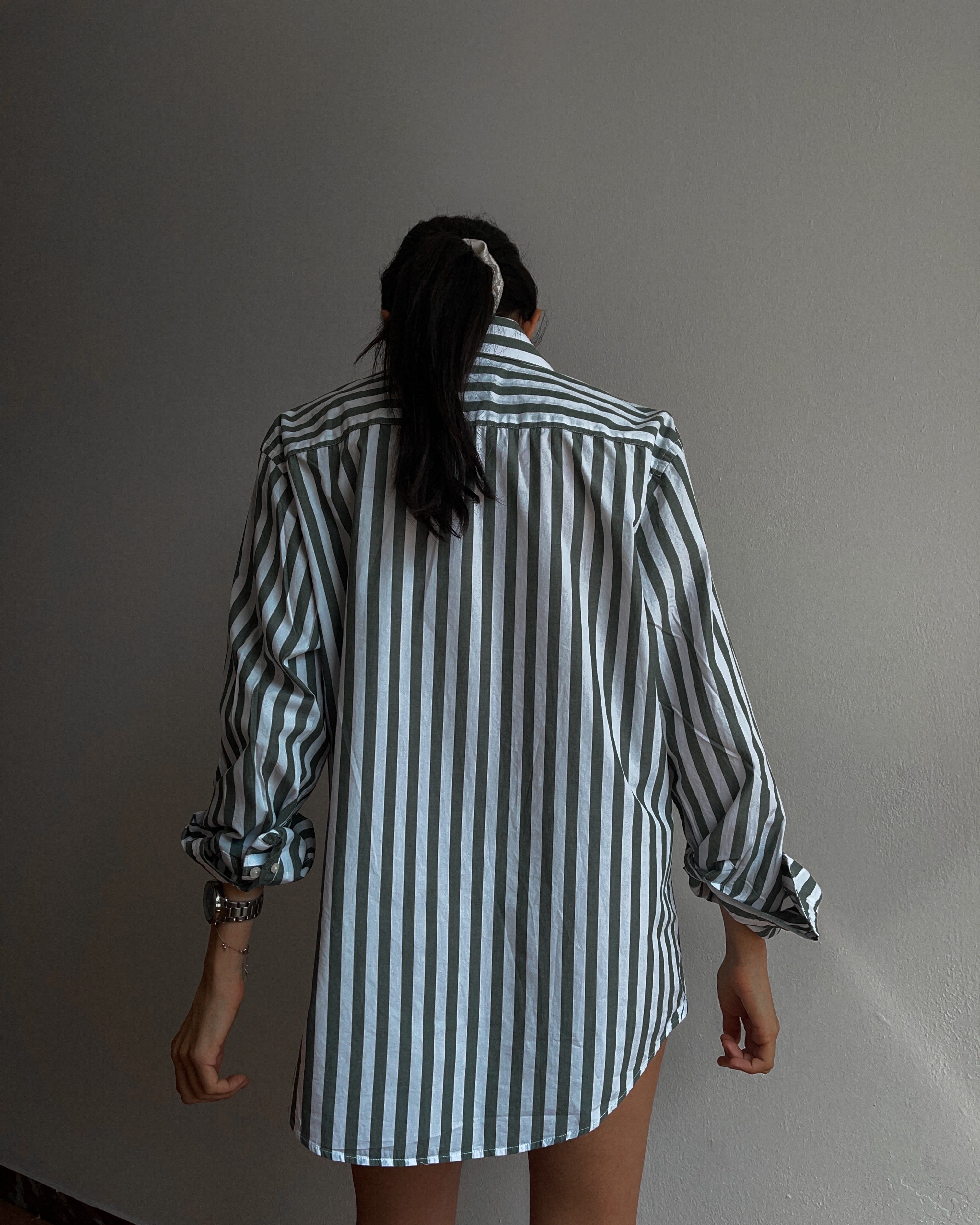 100% cotton Green white stripes shirt