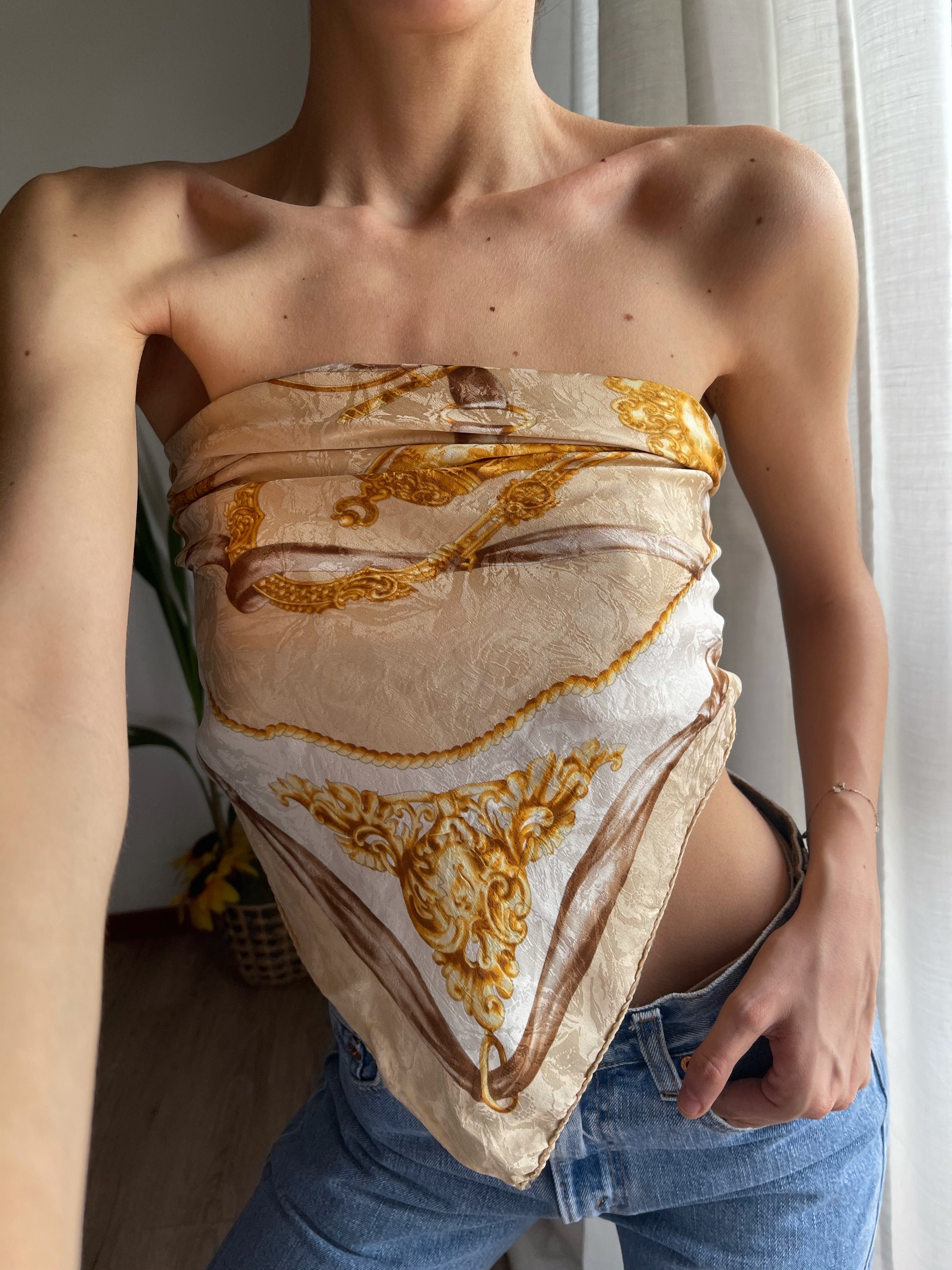 100 Silk foulard