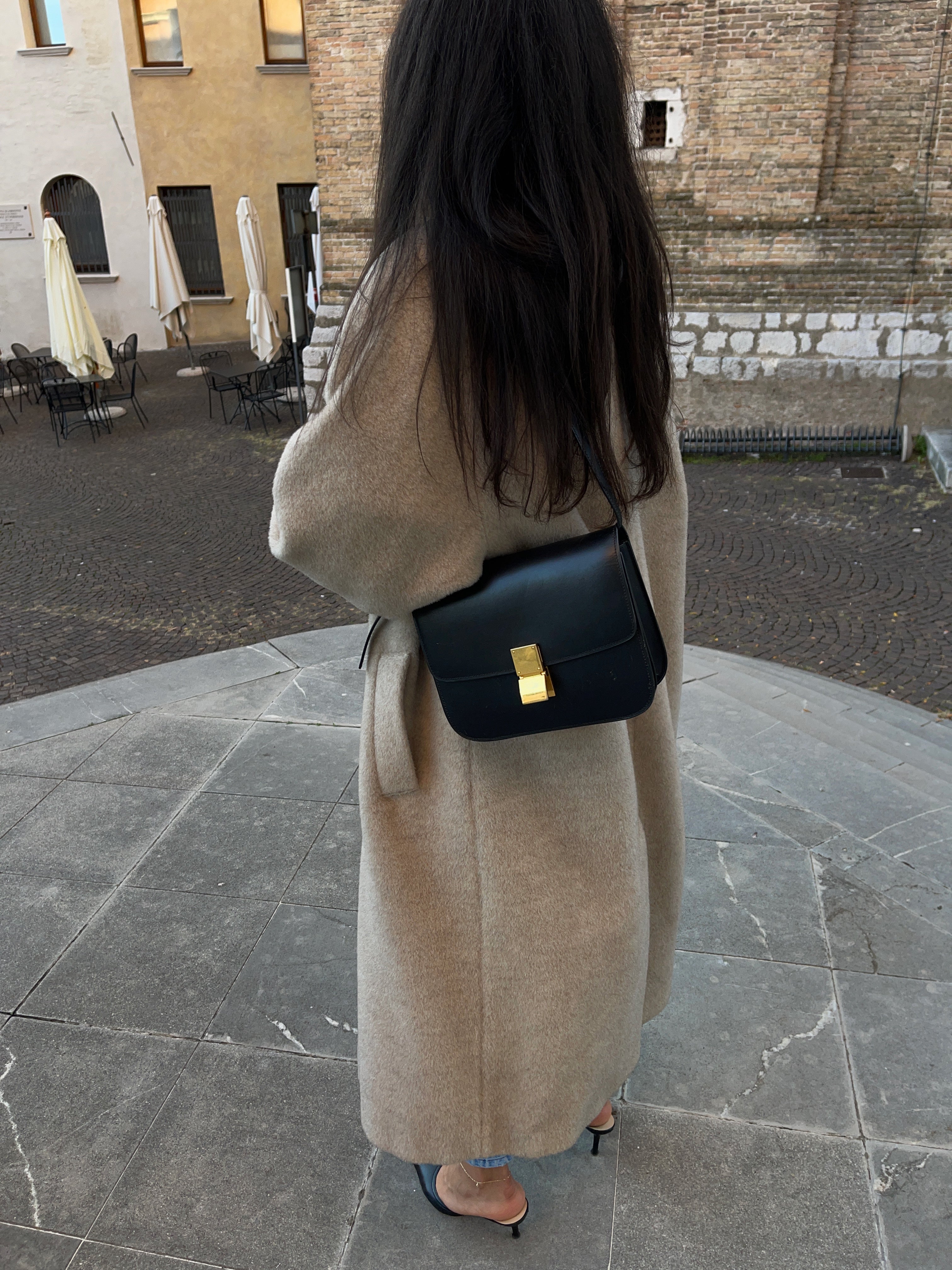 Lama coat