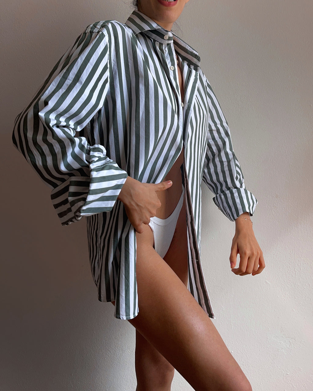 100% cotton Green white stripes shirt