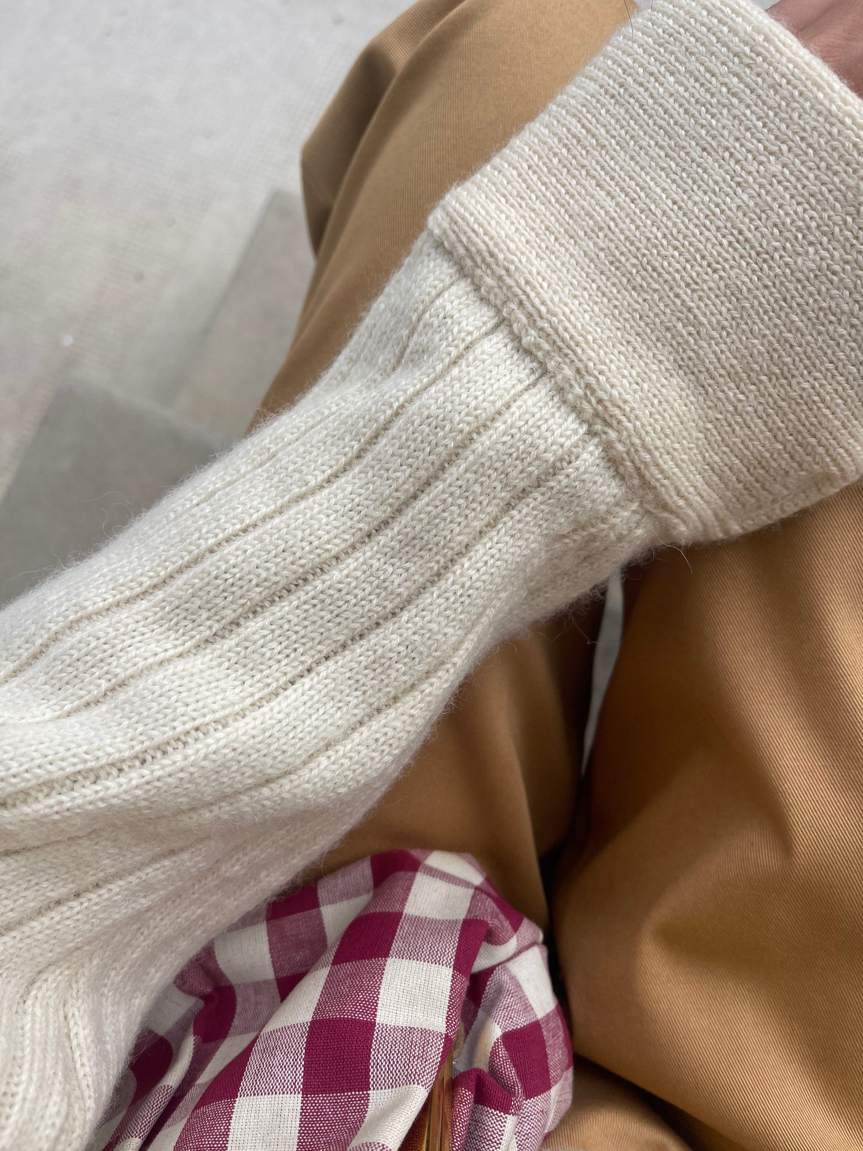 Thick wool cardigan