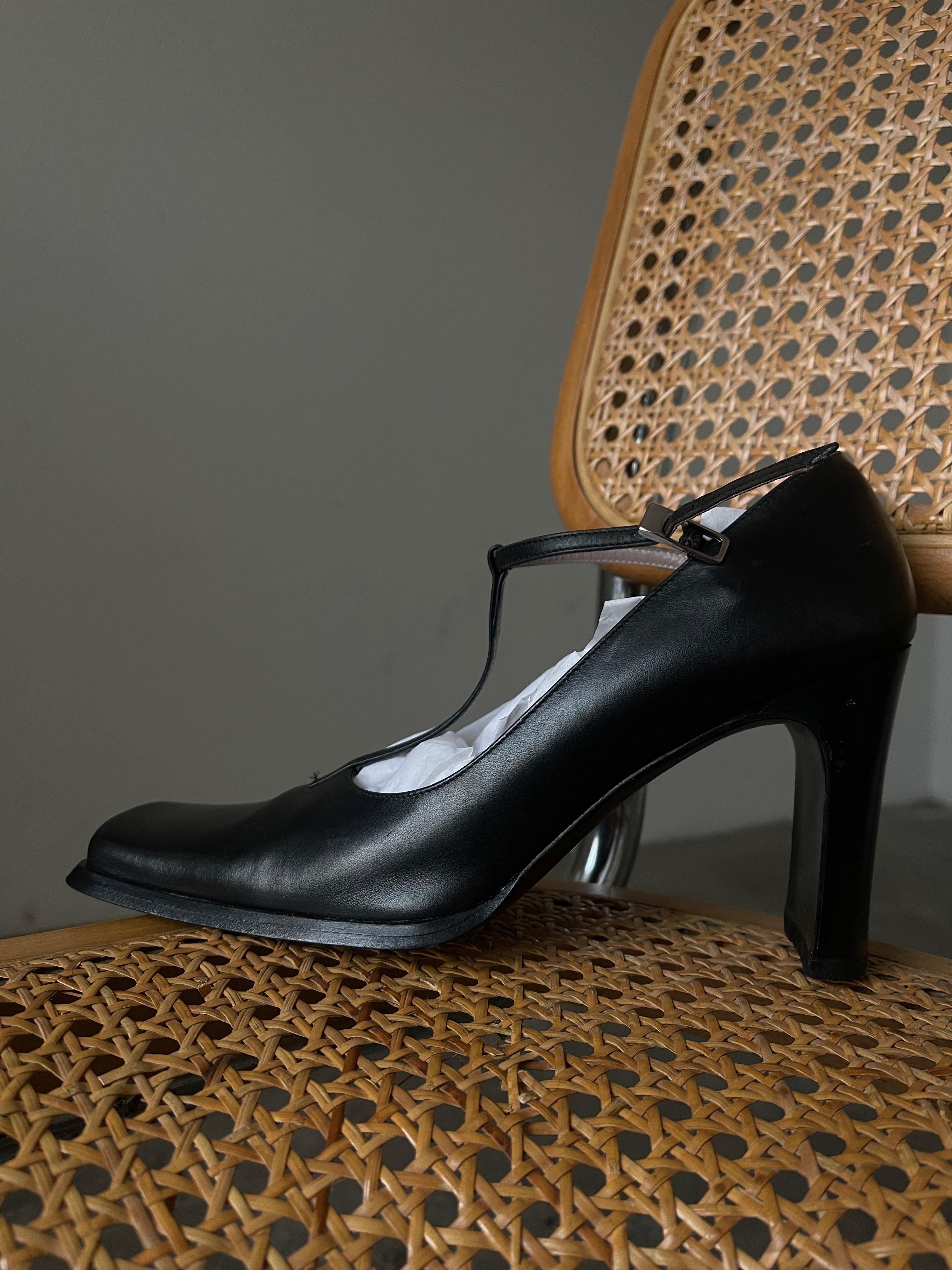 Leather vintage Mary Jane