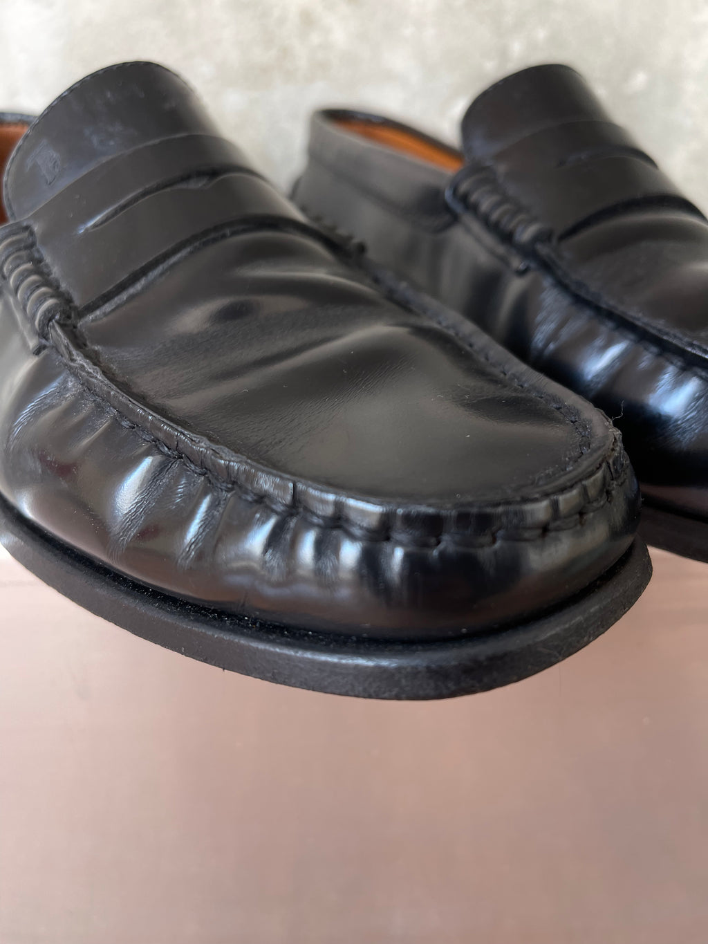 Tod’s black loafers