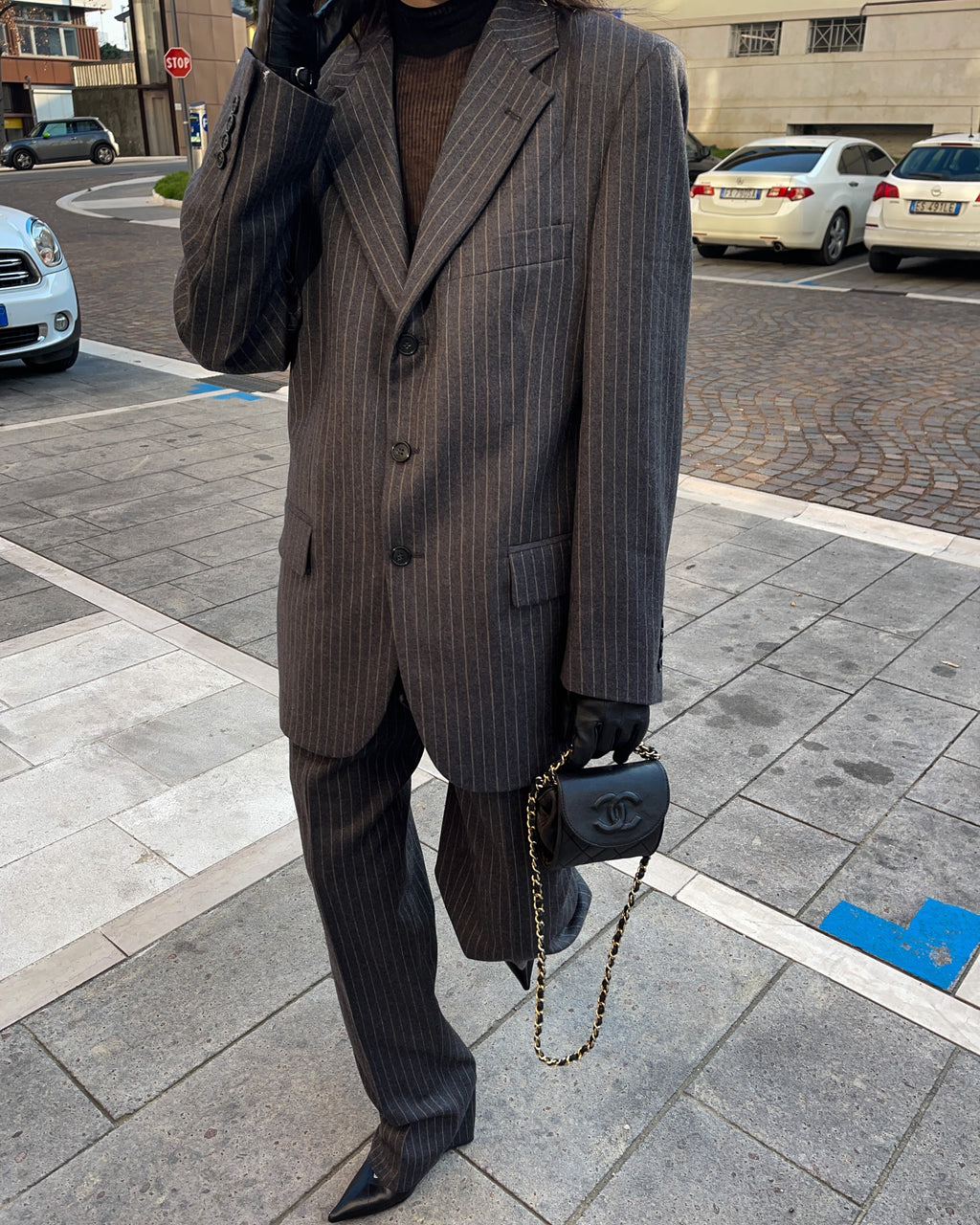 Grey gessato man suit
