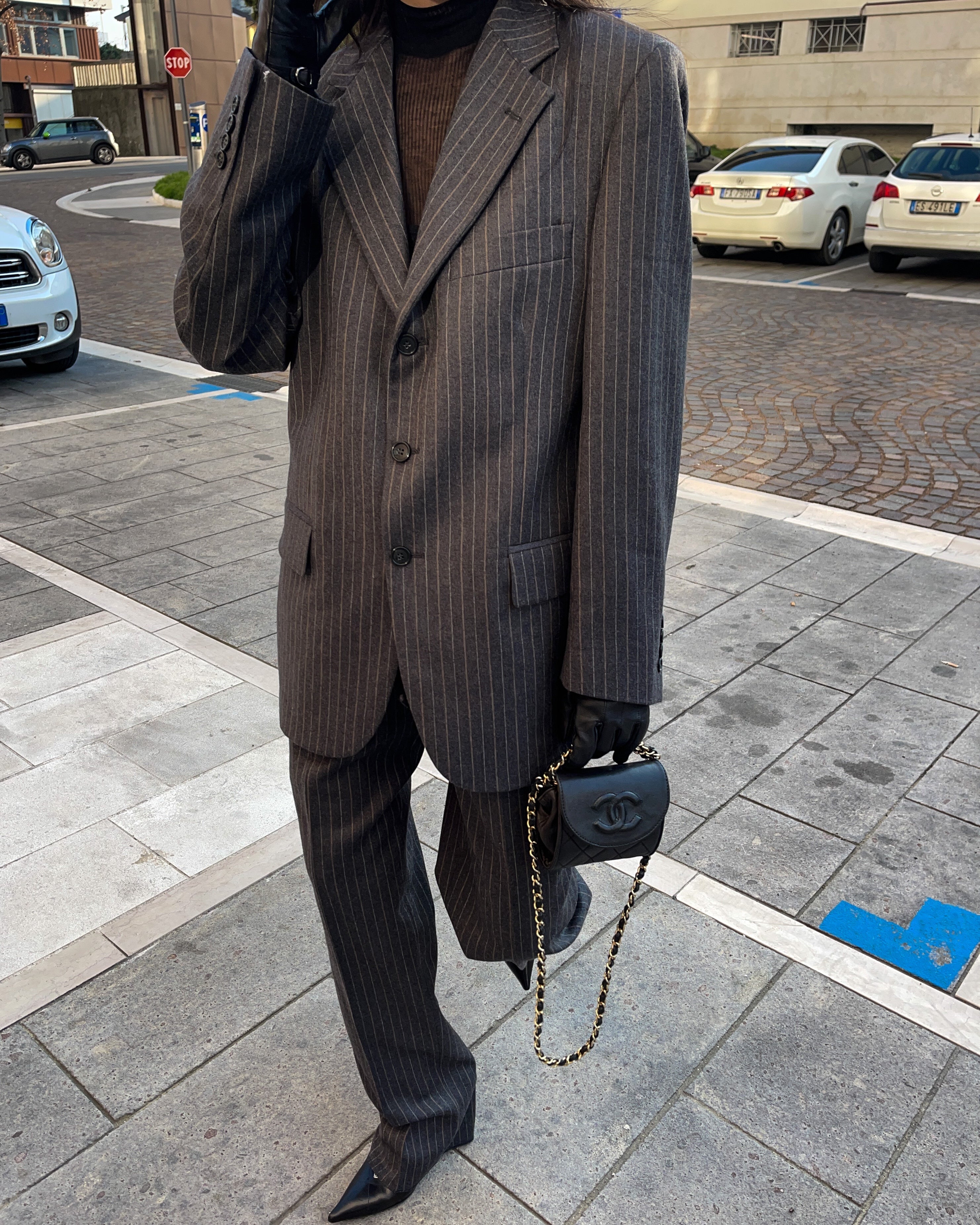 Grey gessato man suit