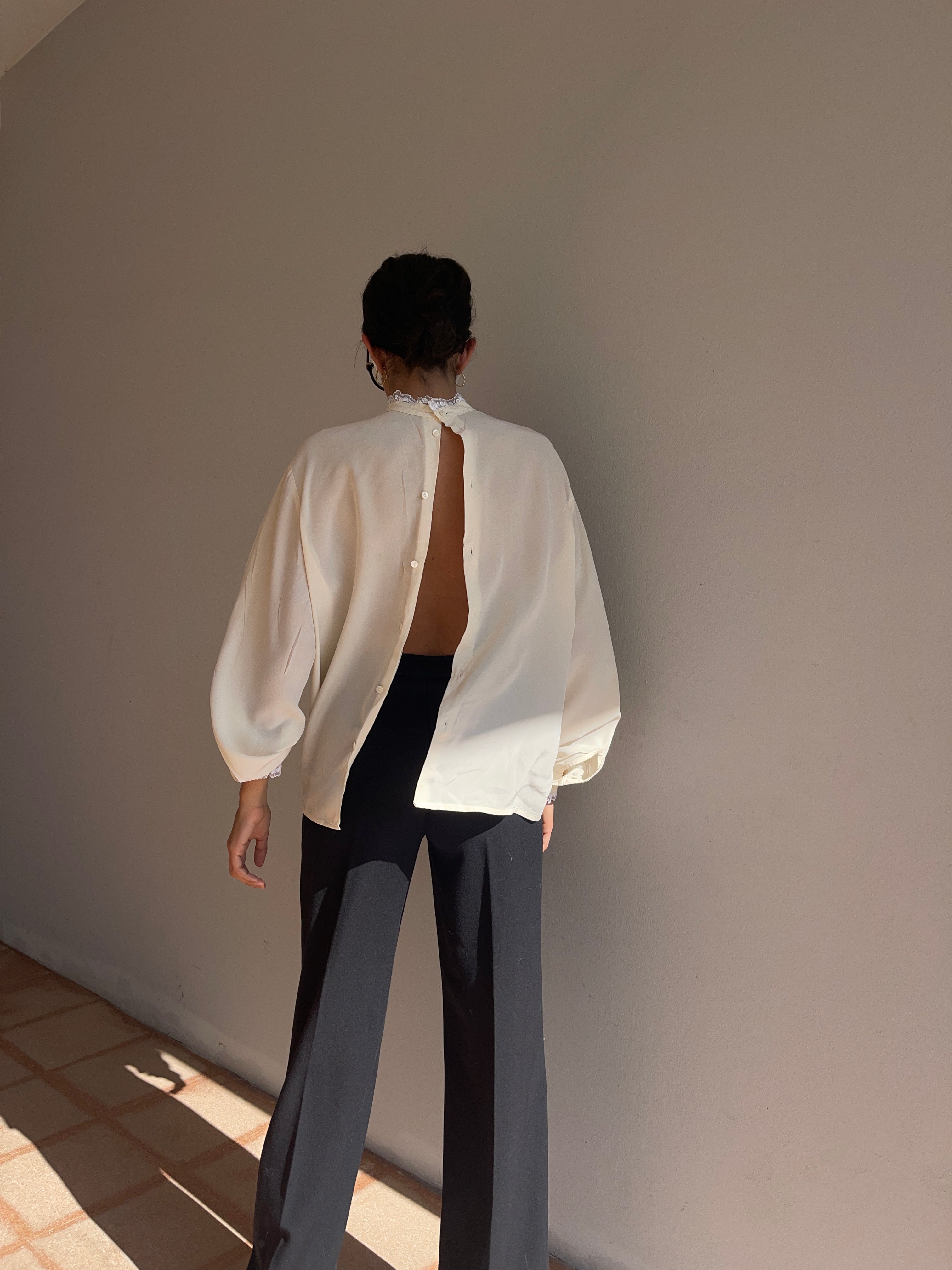 100 silk shirt