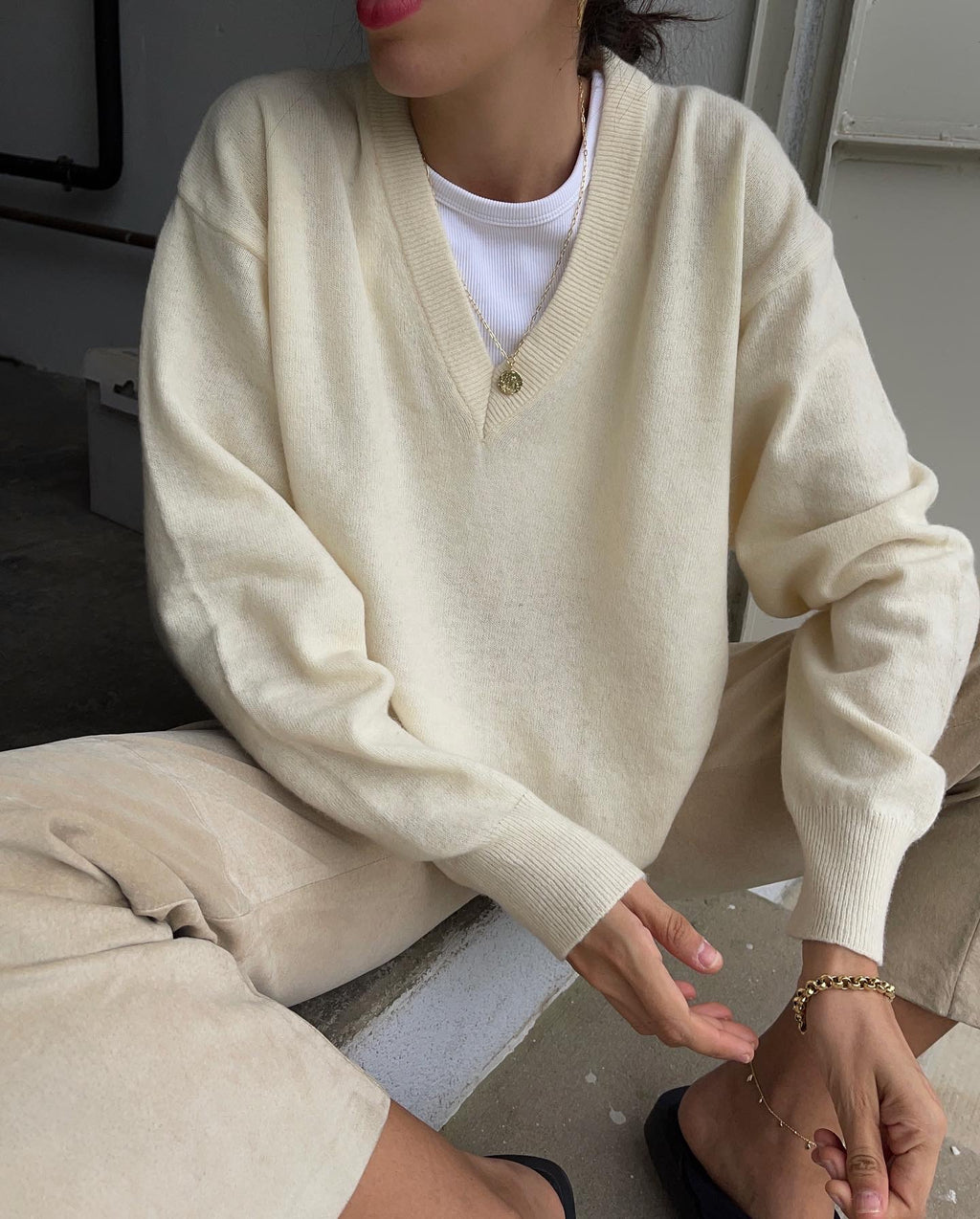 V neck wool jumper
