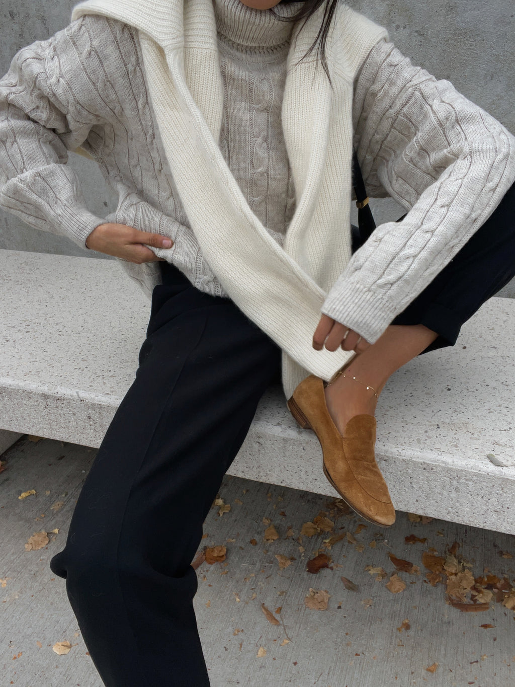 Cable knit beige jumper