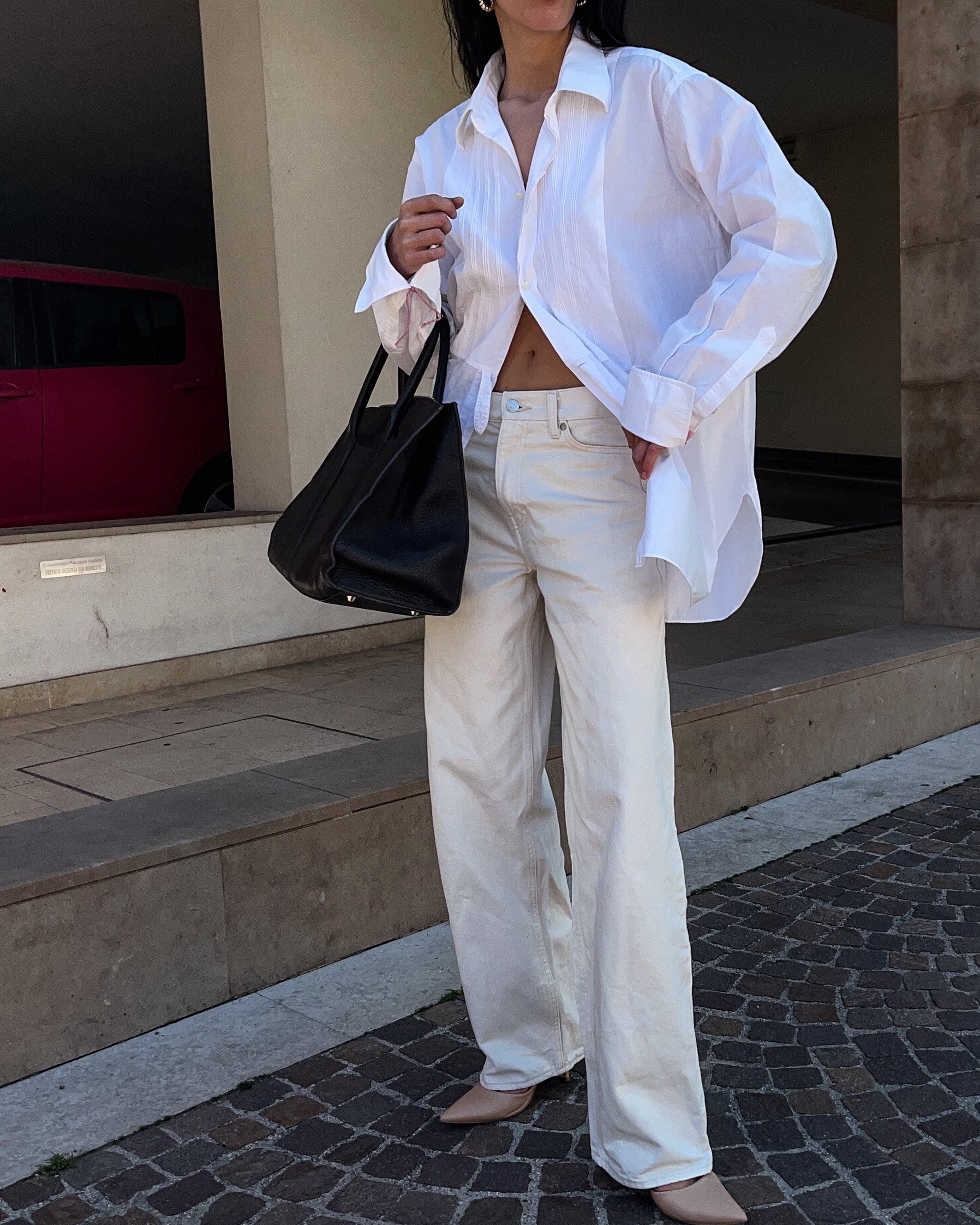 White crispy shirt