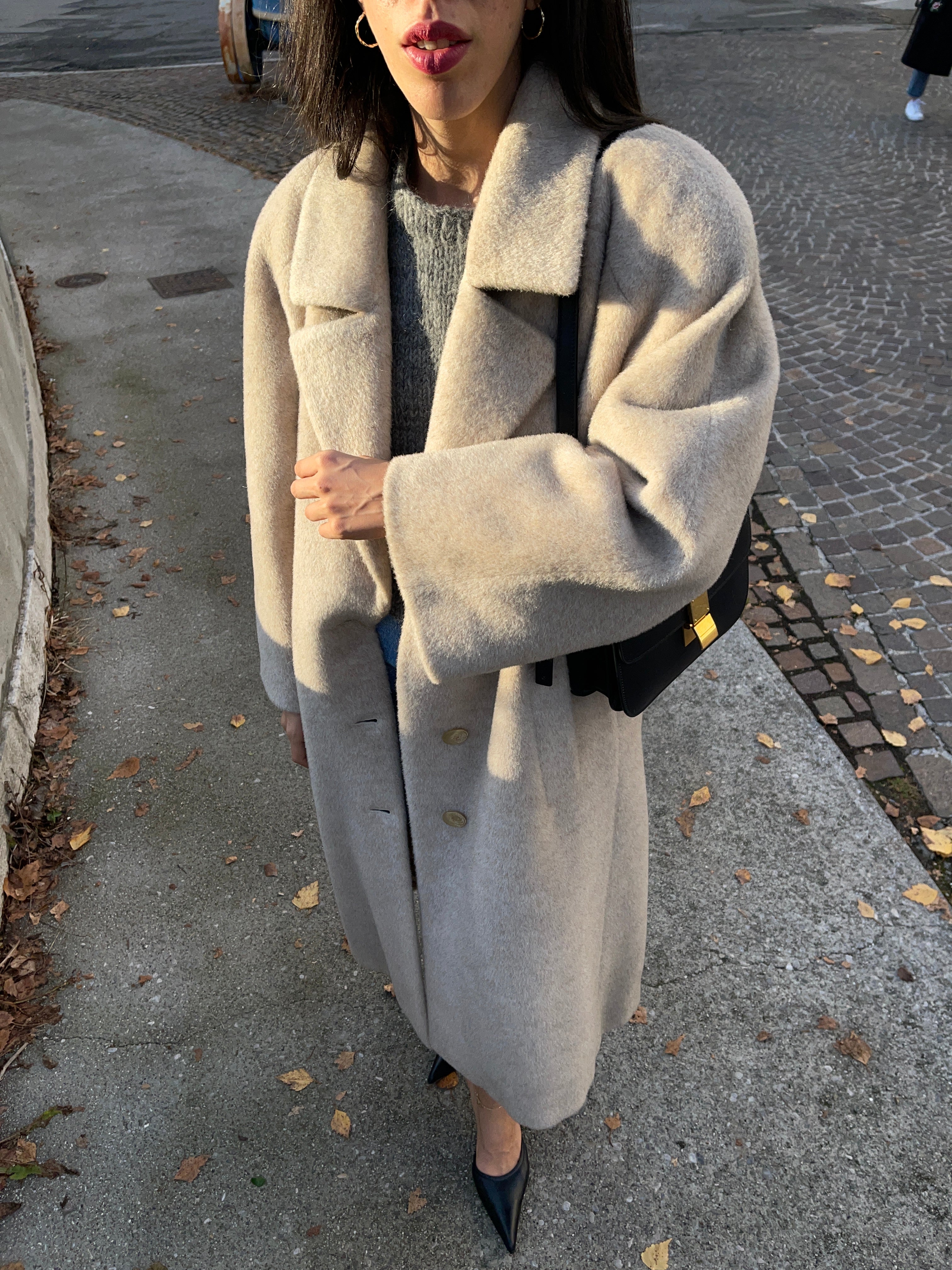 Lama coat