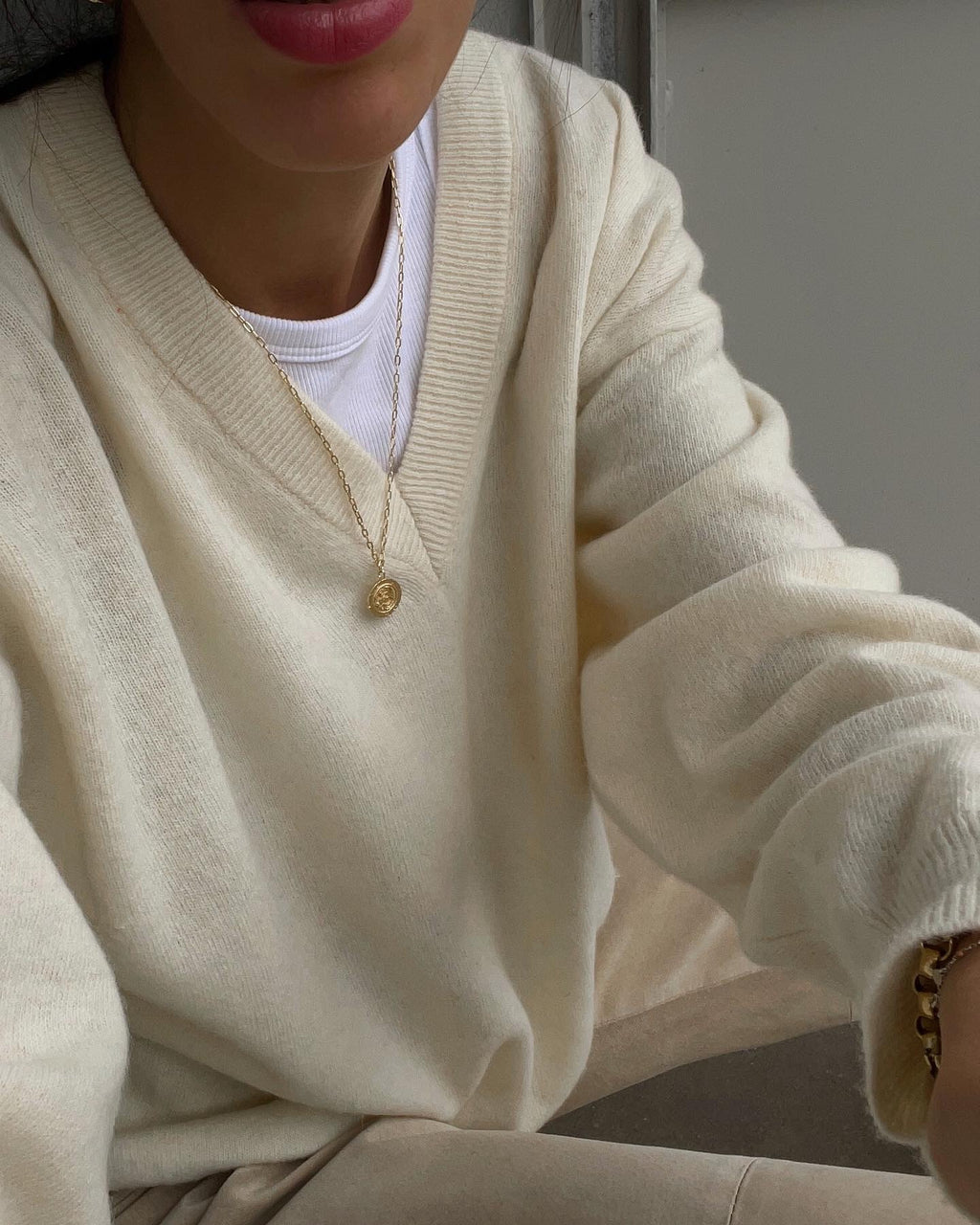 V neck wool jumper