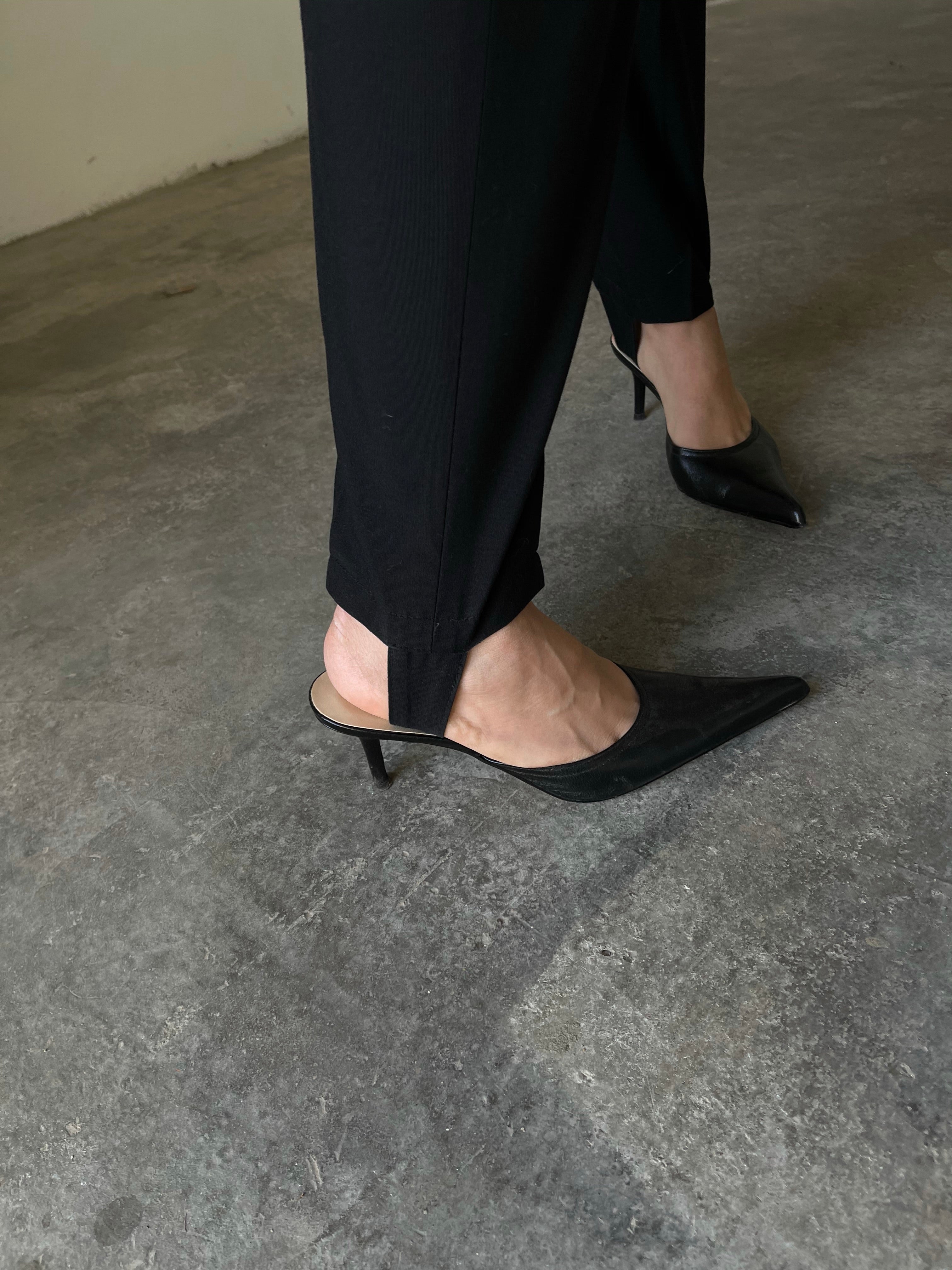 Black trousers