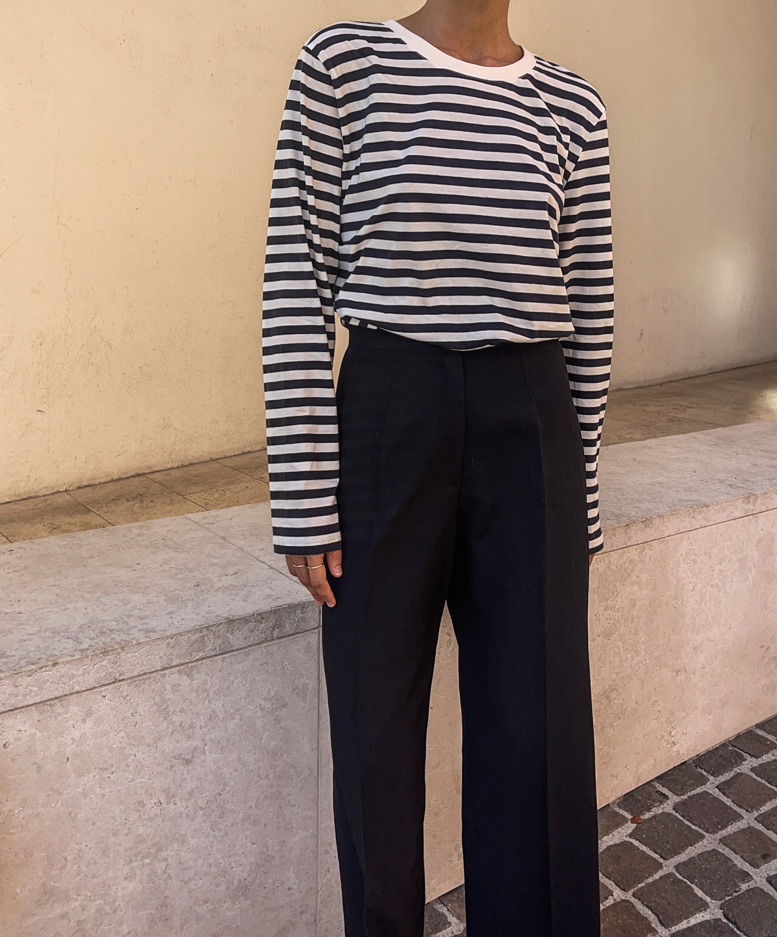 Black trousers