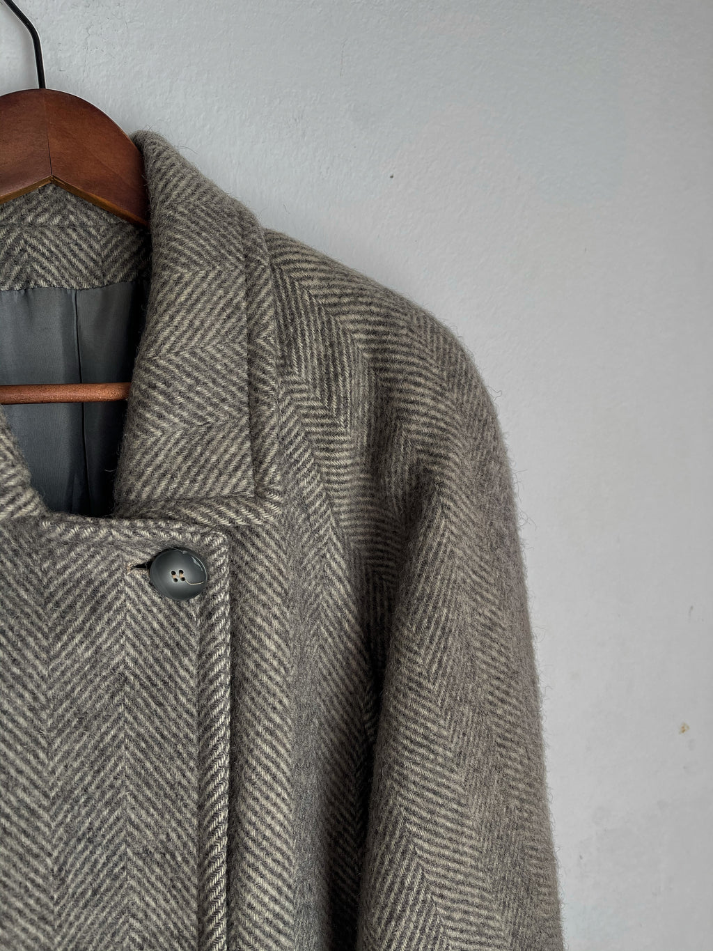 Wool vintage HERRINGBONE COAT